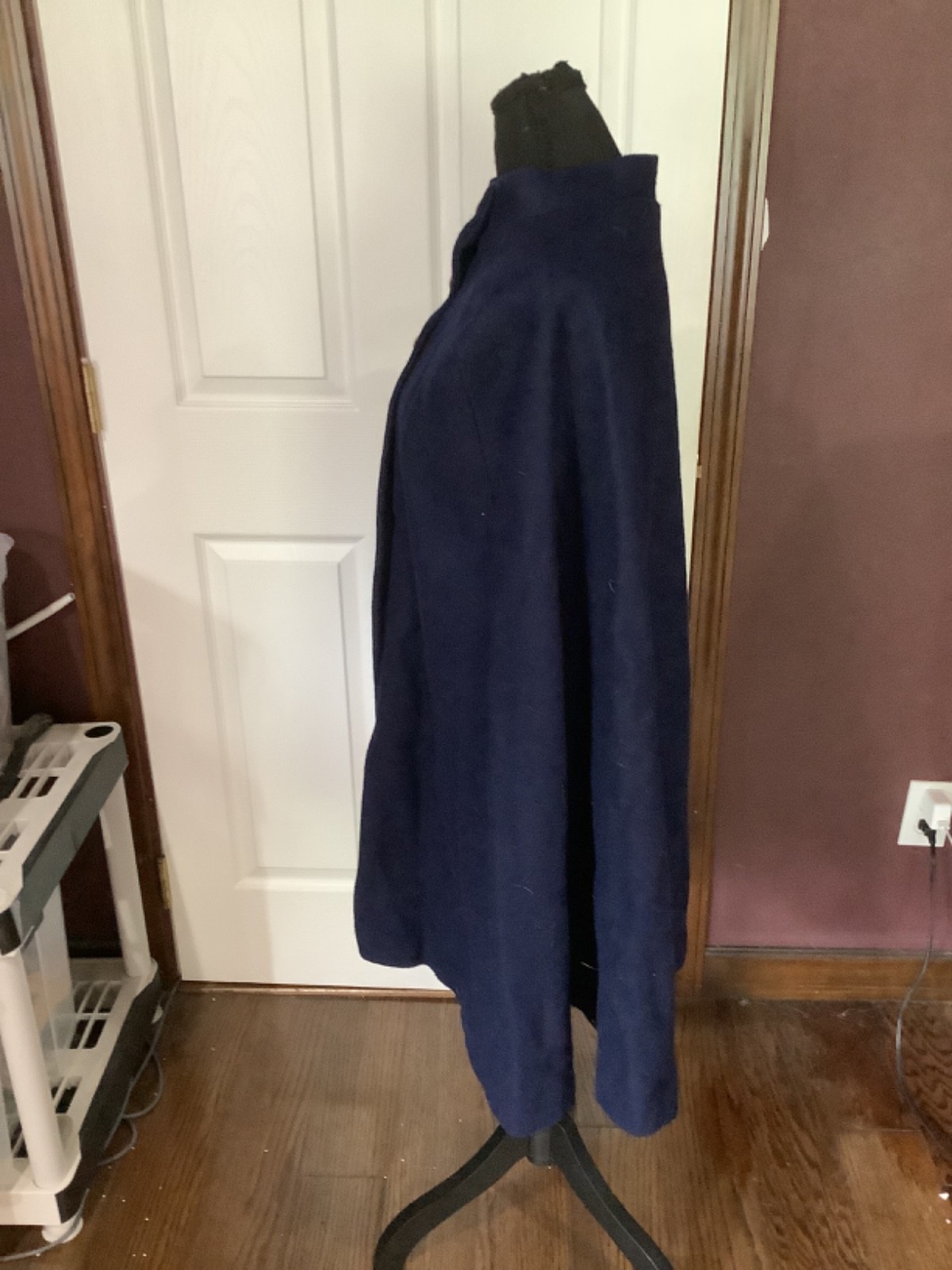 vtg 1960s Jerold Navy blue wool cape coat w/ gold buttons O/S