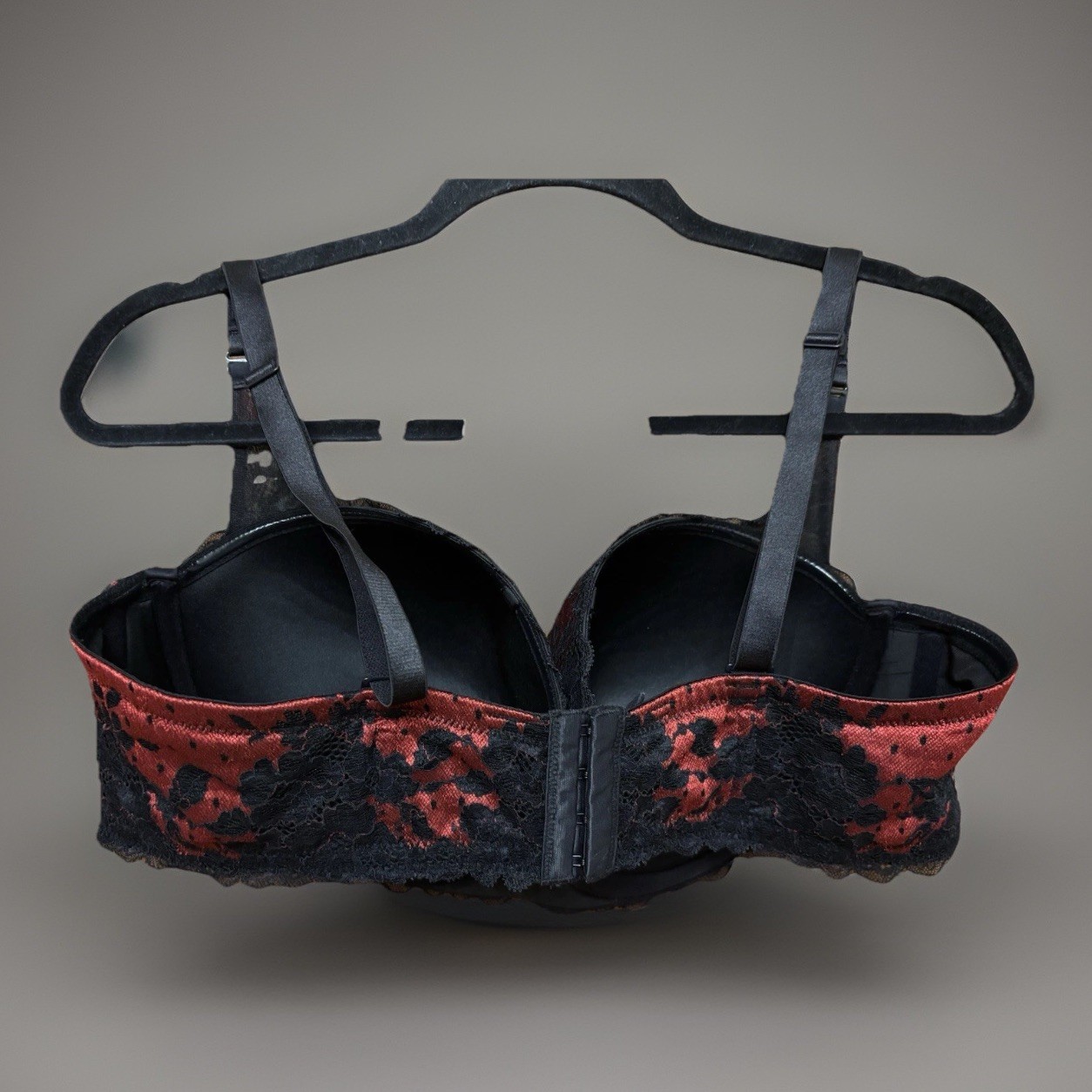 Torrid Curve Plunge Push Up 42D Black Lace Underwire Bra