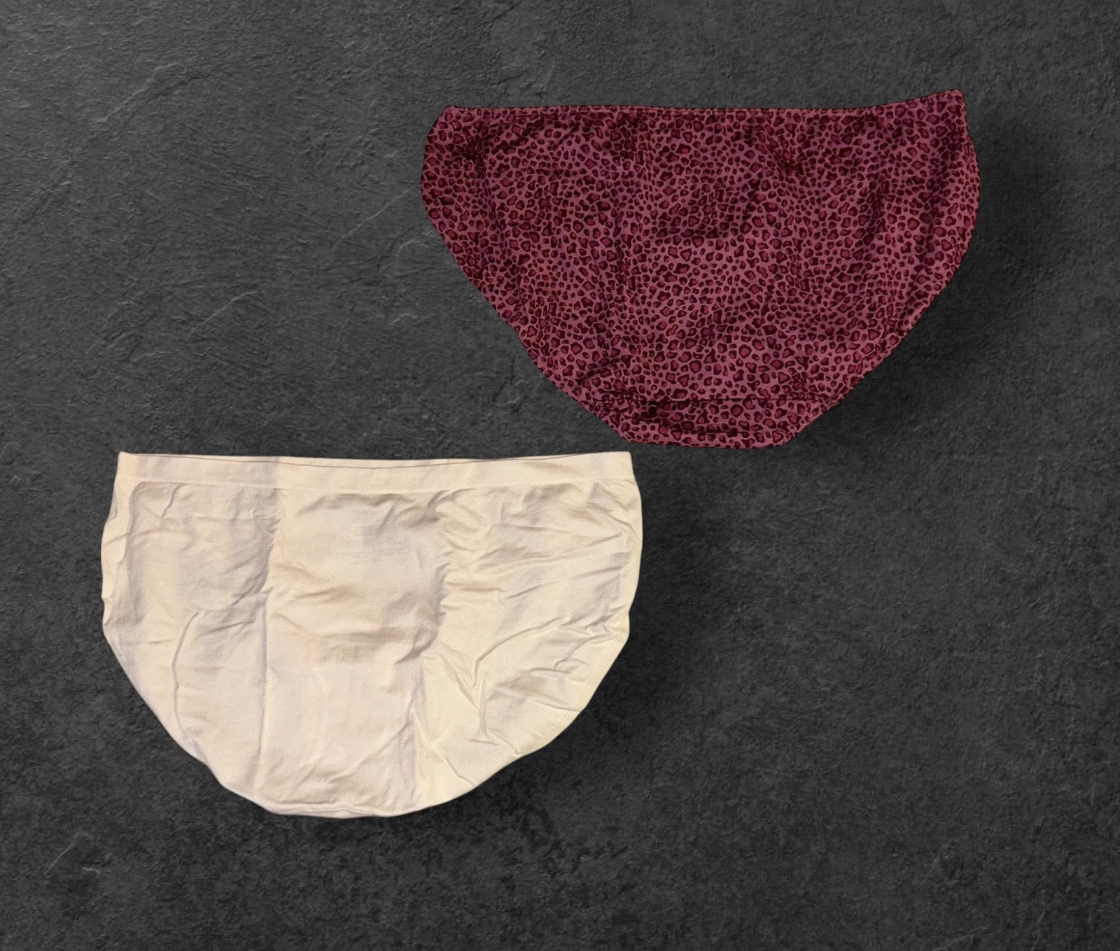 Lot of 2 Hanes Cheetah Silky Soft Nylon Panties Womens 9/2XL NOS