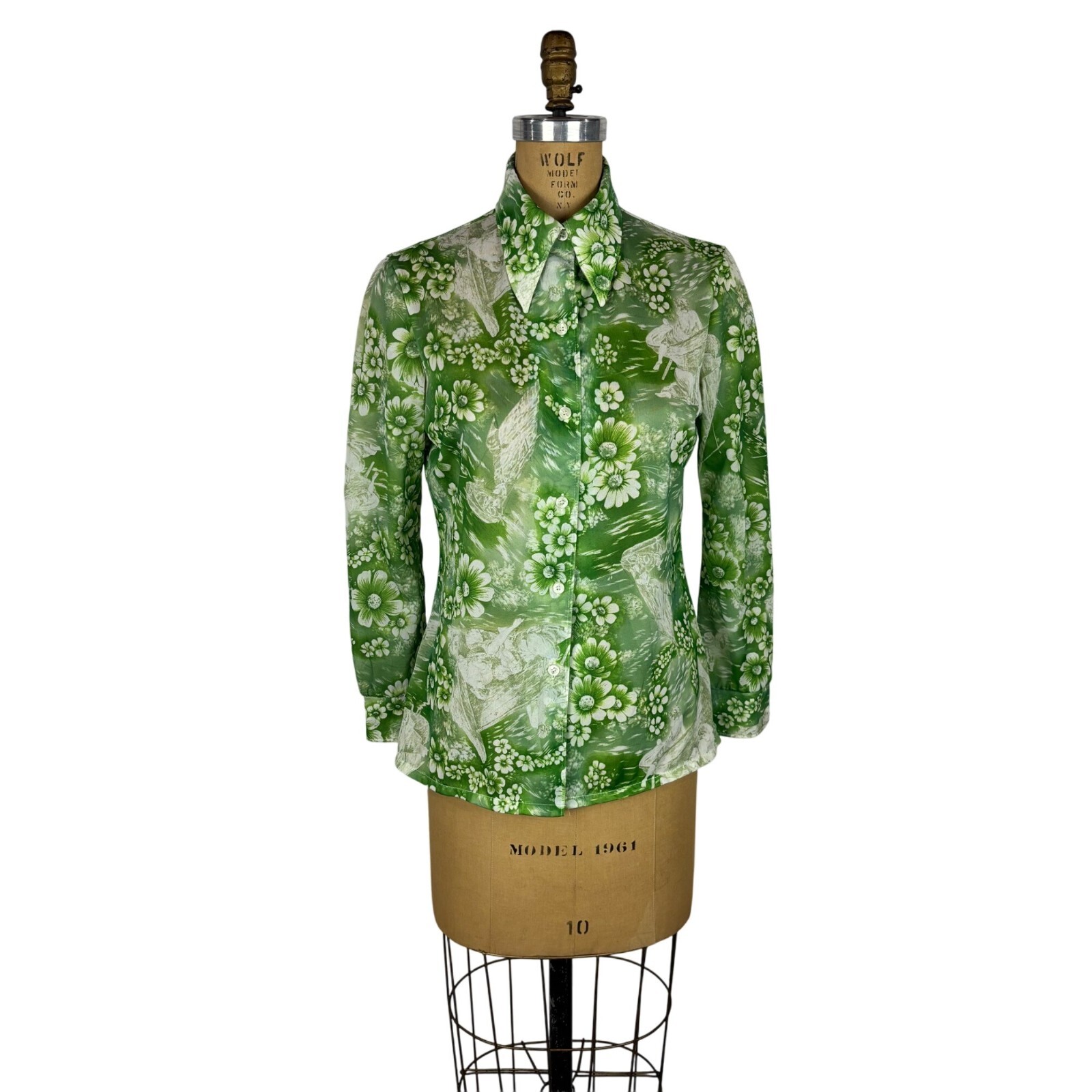 Vintage 70s Novelty Print Top Womens Medium Green Ladies On Boats Floral Shirt