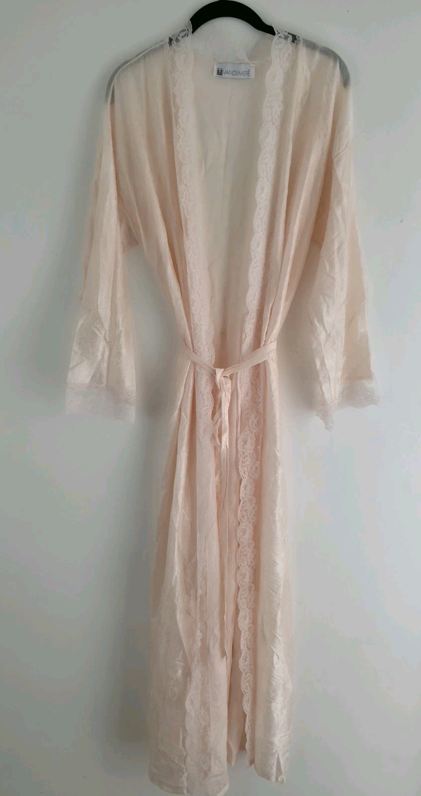 Vtg Vandemere Pink Nylon Sheer Peignoir Robe Lace Trim Long M Dressing Gown USA