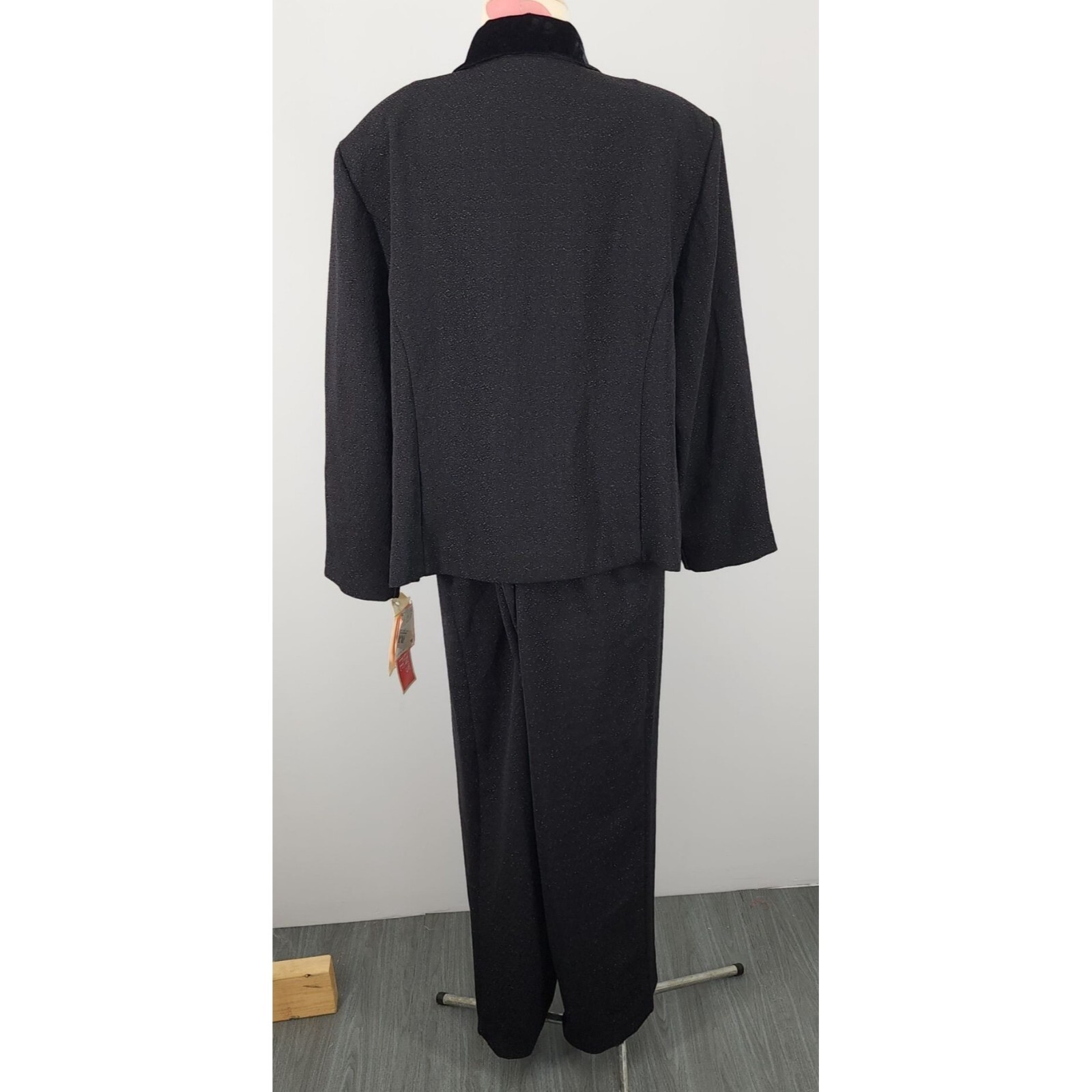 Women’s Vintage Leslie Fay Joan Leslie Pants Suit NOS Black Plus Petite 18WP