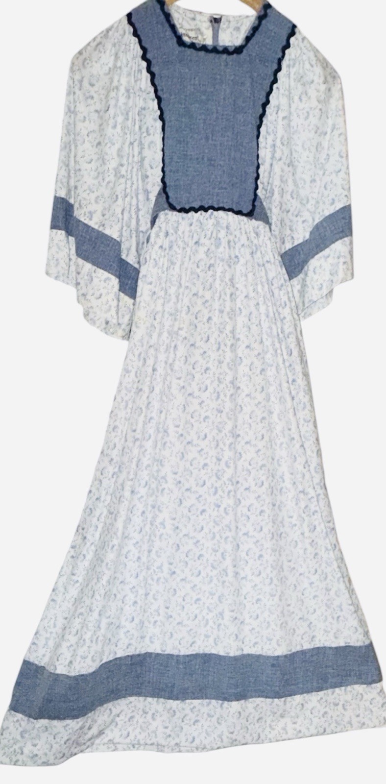 Vintage Young Innocents Arpeja Blue Floral Prairie Maxi Dress Cottagecore