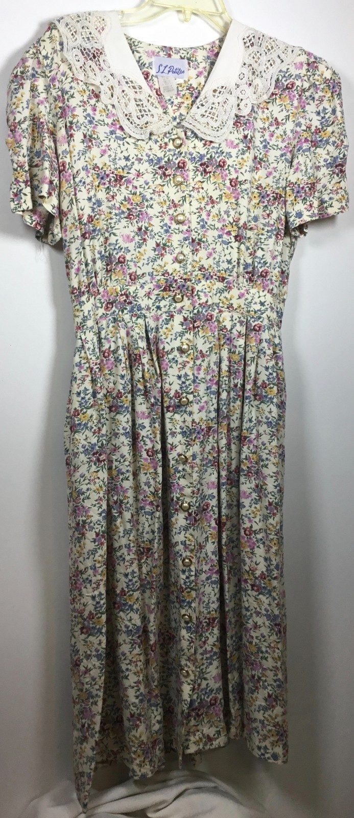 S.L. Petites Woman’s Short Sleeve Size 14P Button Up Prairie Cottagecore Vintage