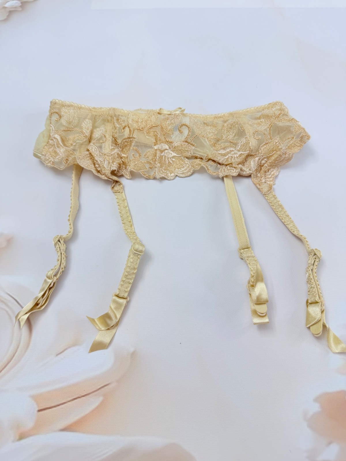 Vintage nude Lace Suspender Belt Garter Belt UK 8 EU 40 Size it2. S Floral Lace