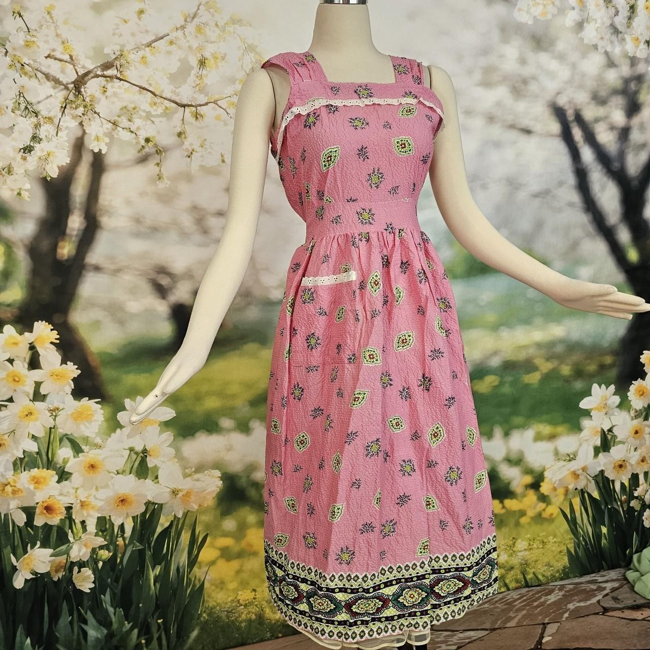 Vintage 1950s Searsucker Bright Pink & Green Floral Dress Lace Trim Sleeveless
