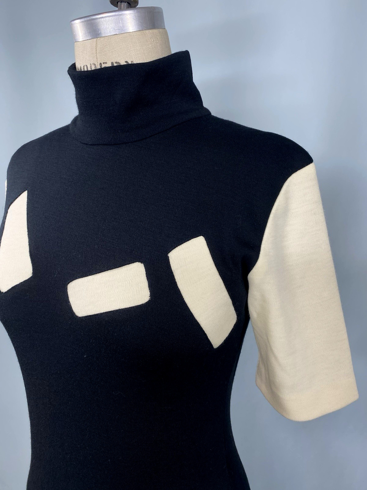 ETHAN COHAN GALLERY Vintage Dress SMALL PETITE Wool black ivory white 80s 90s
