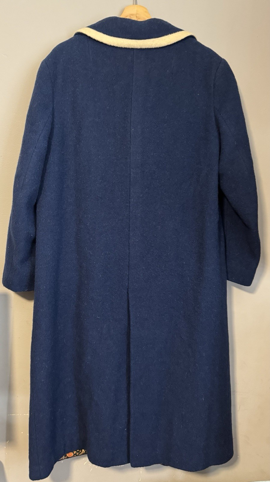 1970s West German Loden Wool Coat – Bavarian Coin Buttons Paisley Lined M/L
