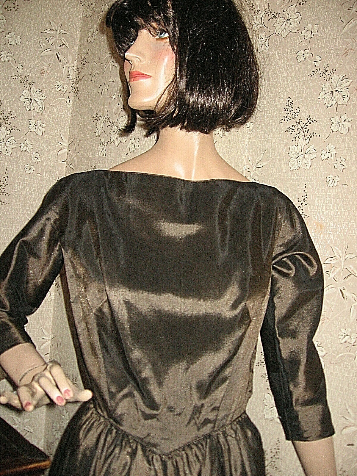 VINTAGE 1950-60s IRIDESCENT ?SILK COCKTAIL DRESS – METAL ZIPPER