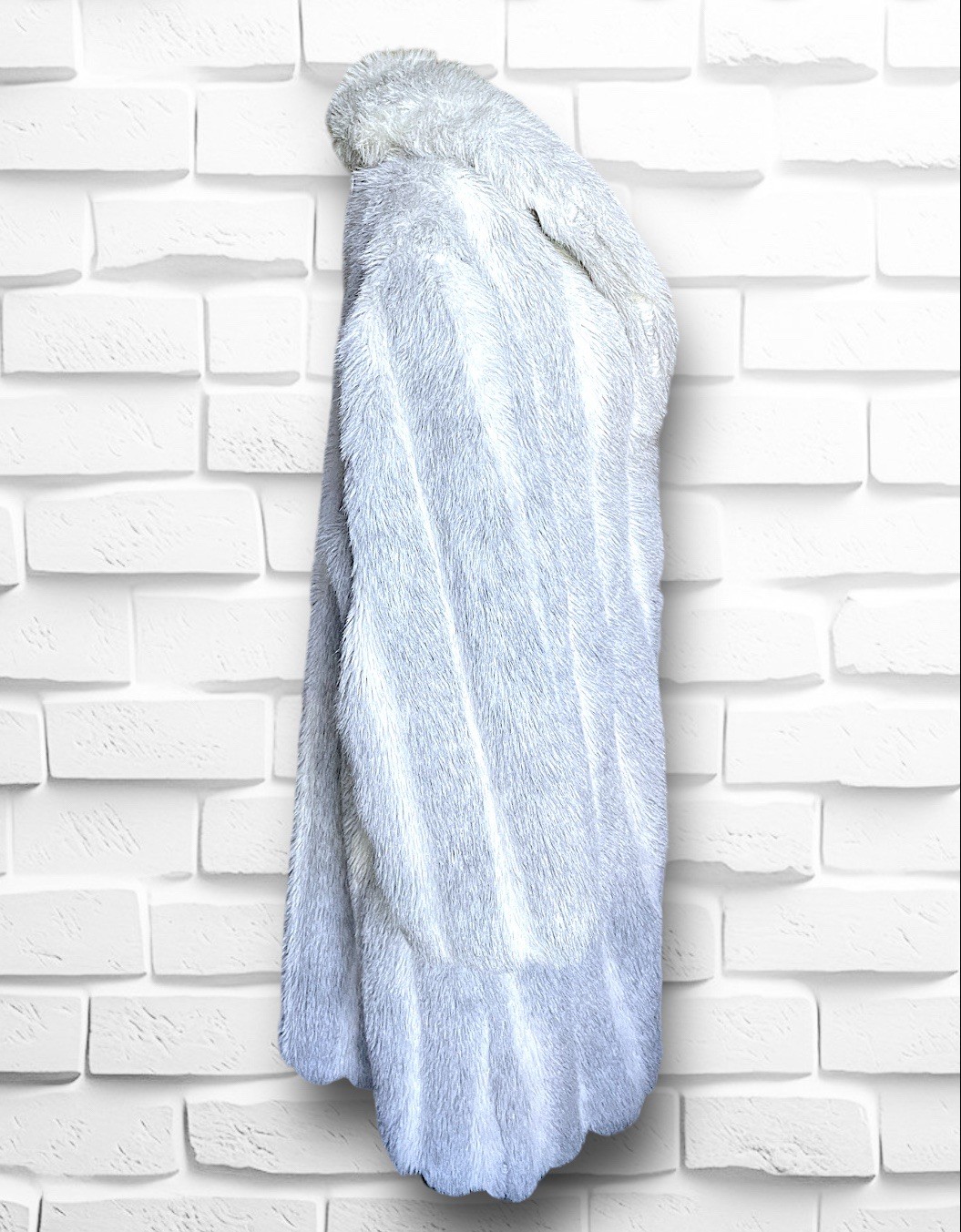 1970’s Grey & White Faux Fur Wiman Oversized Overcoat Plus Size