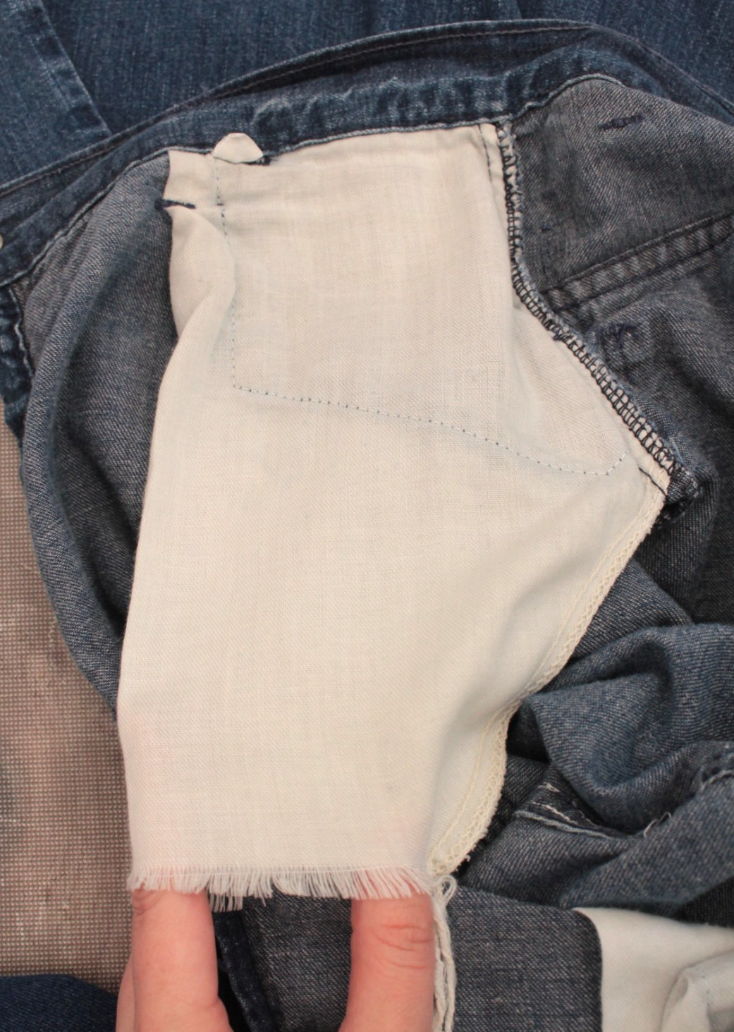 VTG Women’s 60s Blue Denim High Waist Straight Leg Jeans Sz 27″ 1960s