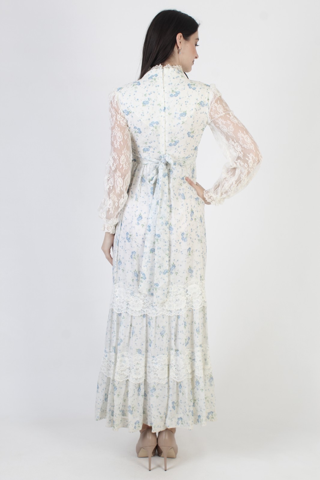 Vtg White Calico Corset Dress 70s Prairie Cottagecore Peasant Boho Wedding Gown