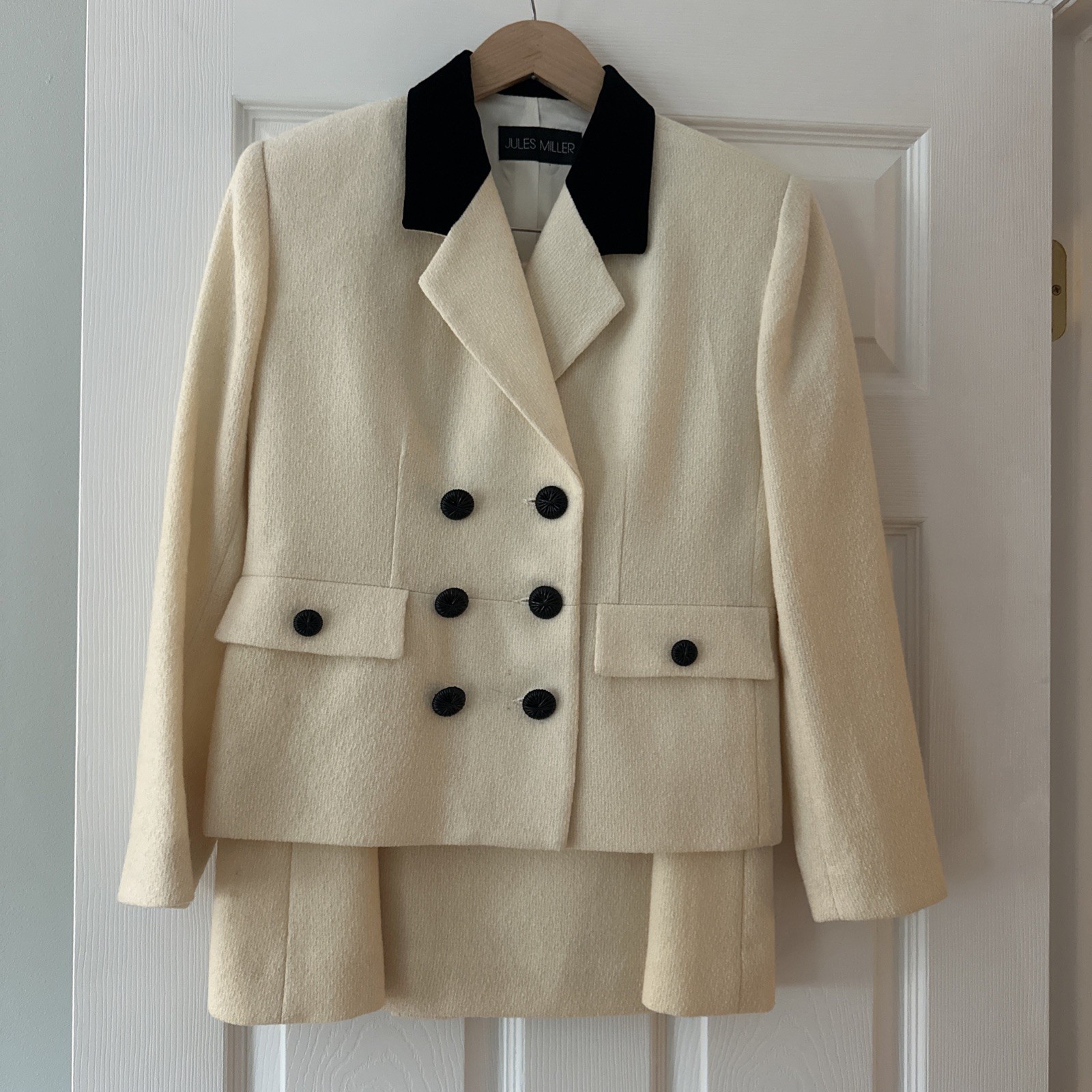 Vintage Jules Miller Ivory/Black Velvet Trim Power Wrap Skirt Suit Sz 6