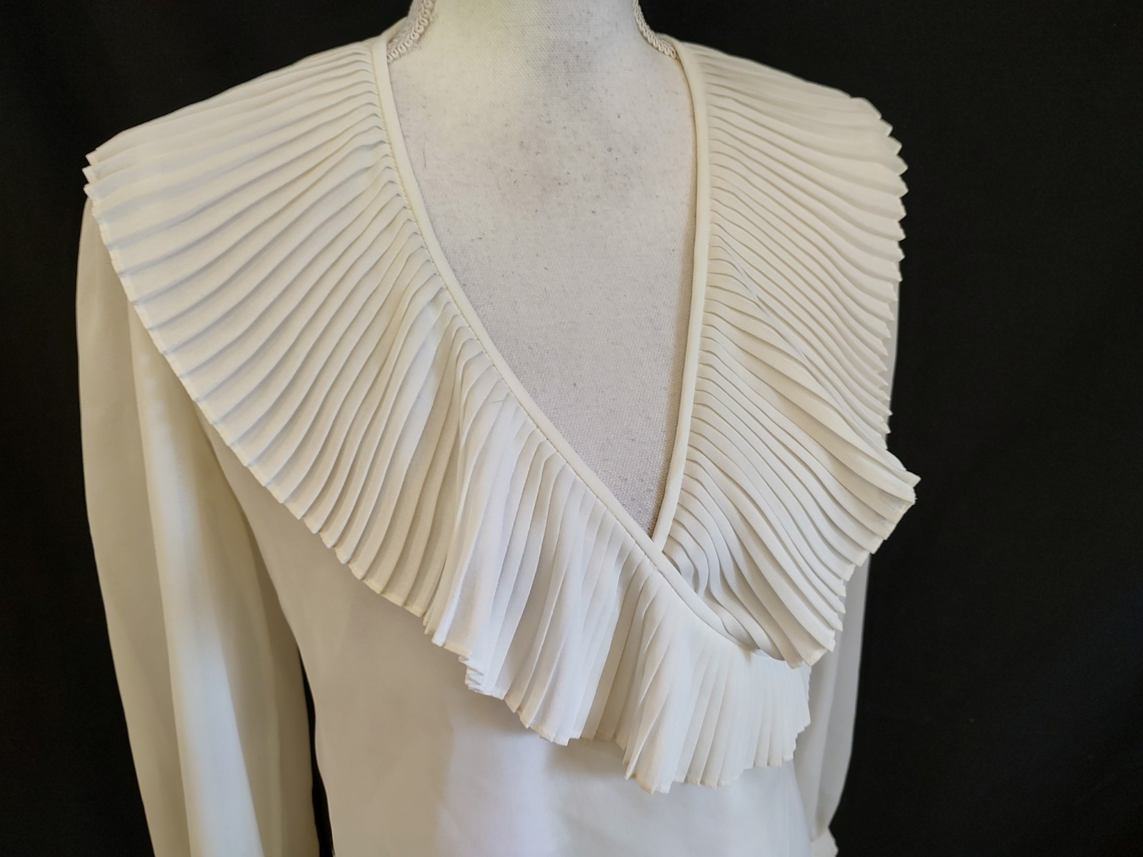 Vintage 70’s B Altman Top Wrap Blouse Sheer White Crepe Pleat Ruffle Poet Sz L