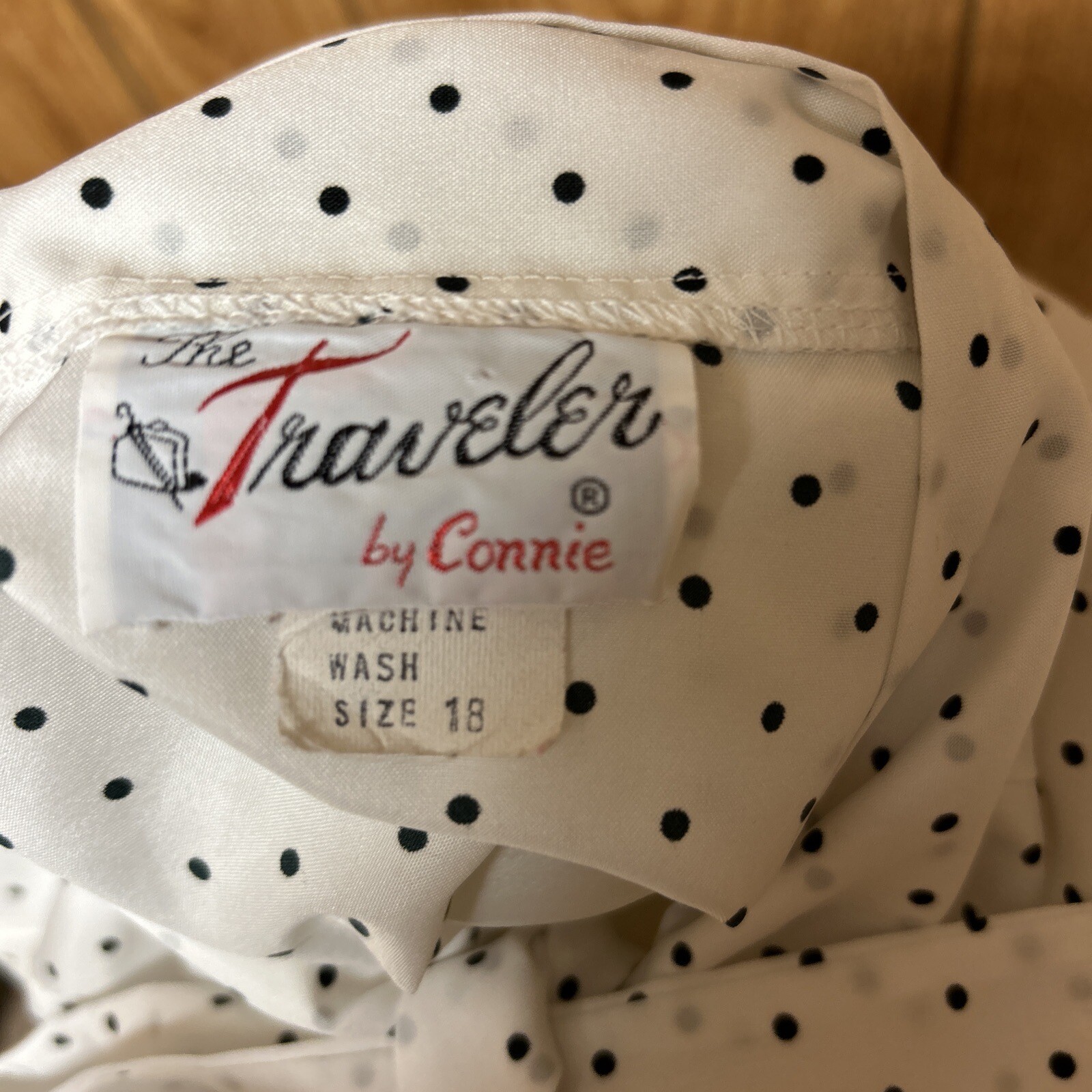 Vintage 70s The Traveler By Connie White Polka Dot Blouse Size 18