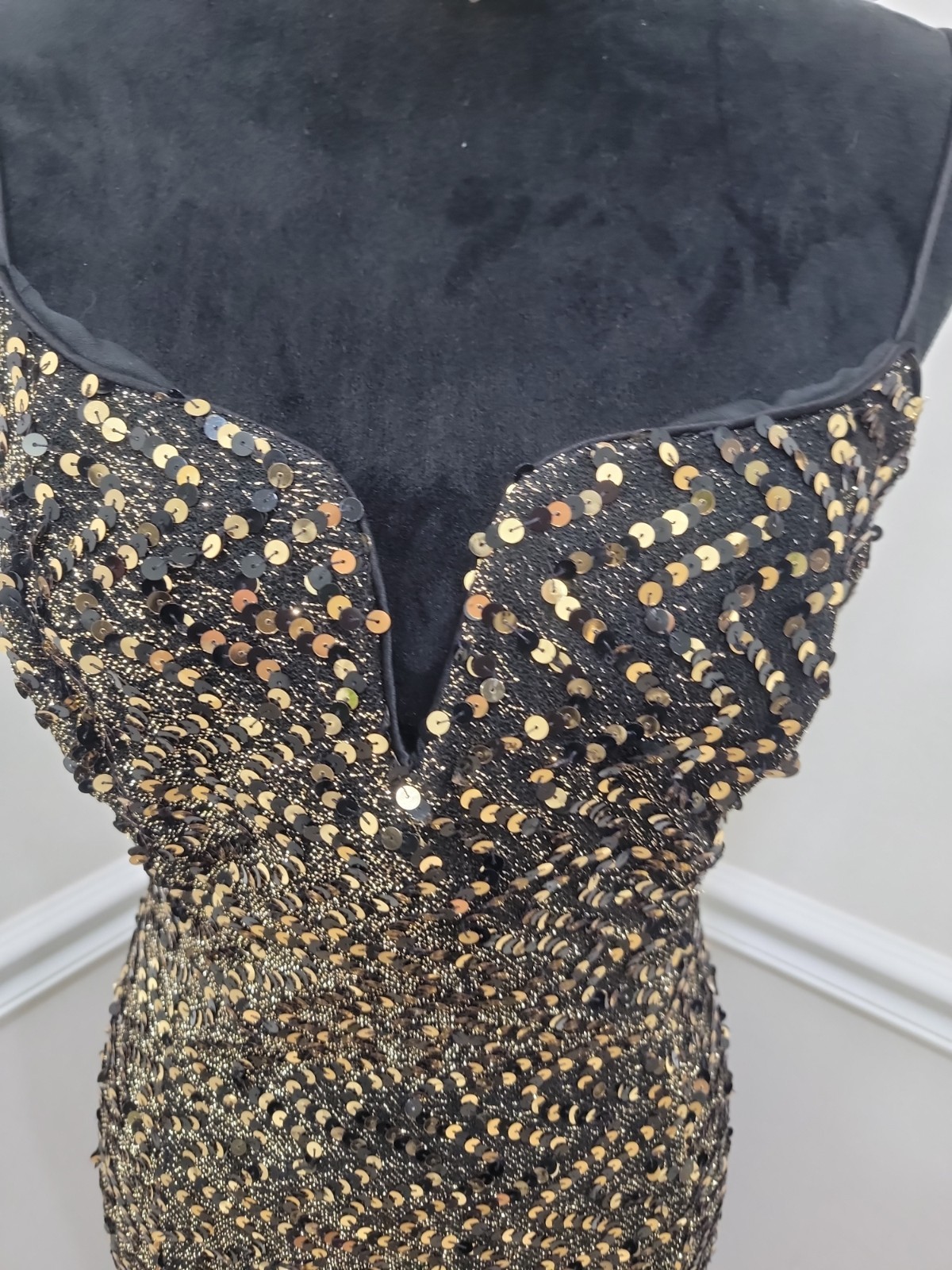 Vintage 90s Jessica McClintock Black Gold Sequin Column Maxi Evening Dress