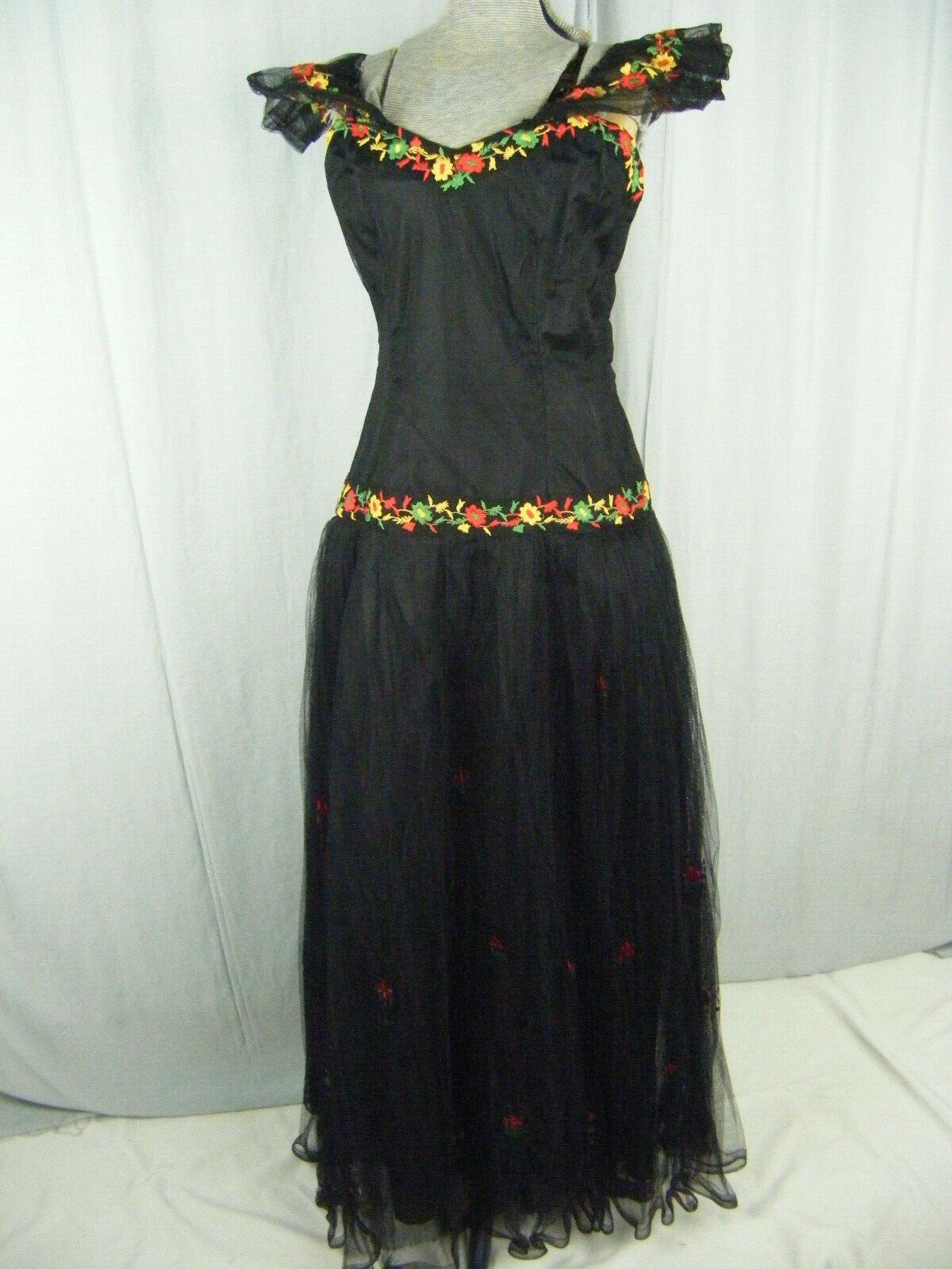 Vtg 40s Black Off Shoulder Full Dress w/Color Floral Trim & Sequins-Bust 36/S