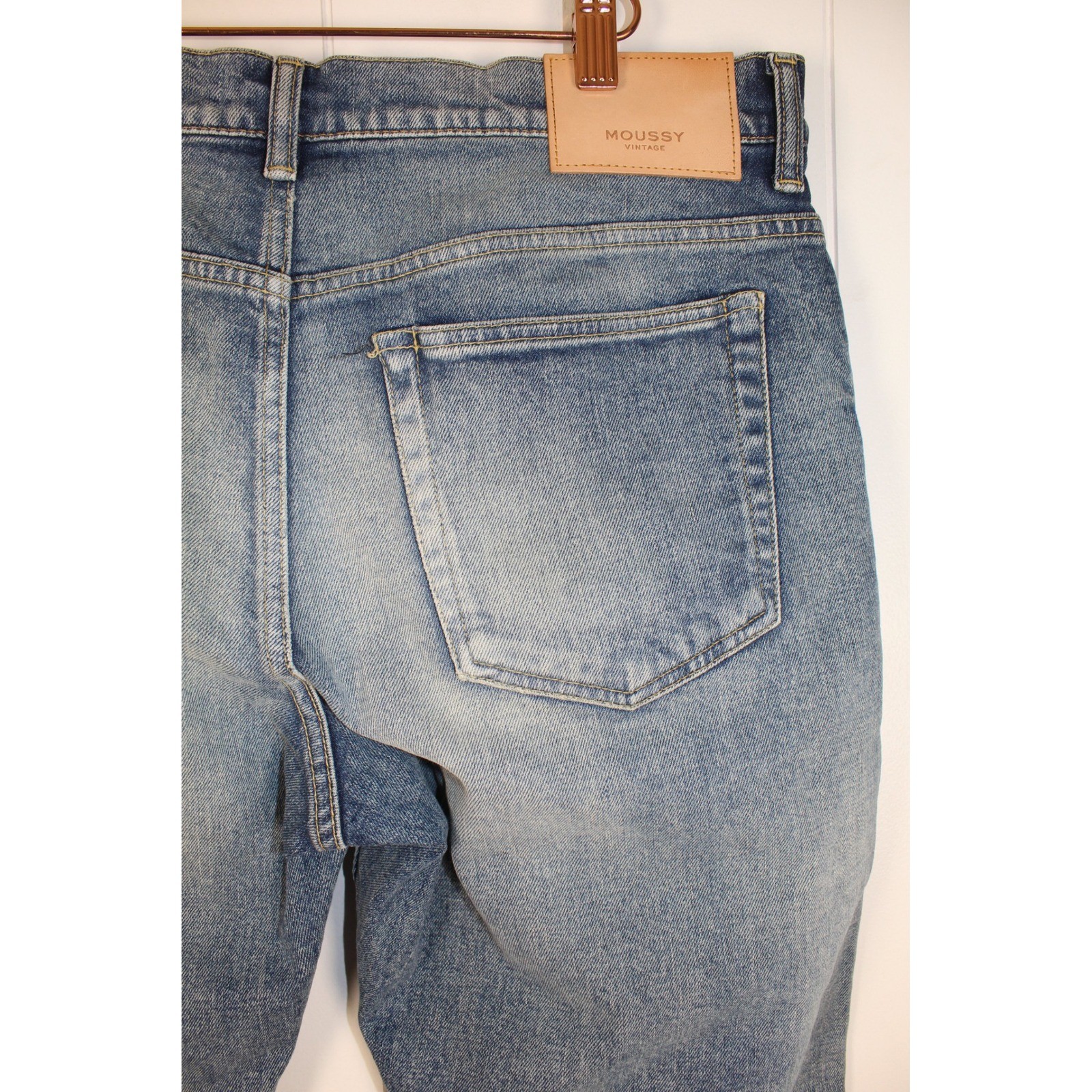 NWT Moussy Scranton Tapered Vintage Jeans Intentional Distressed NWT Stretch 33