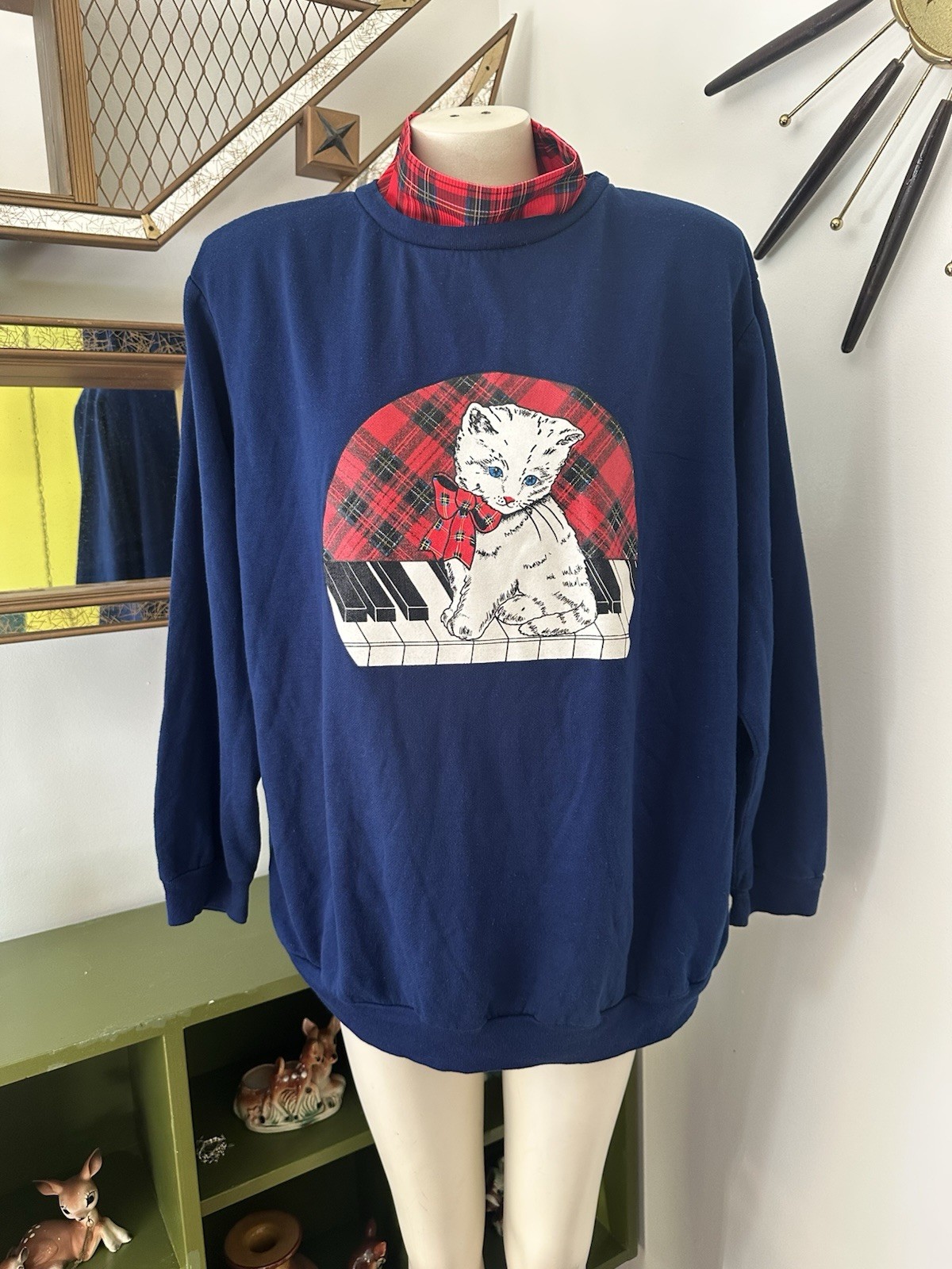 Vintage 80s 90s Novelty Cat Sweatshirt Plus Oversized Christmas