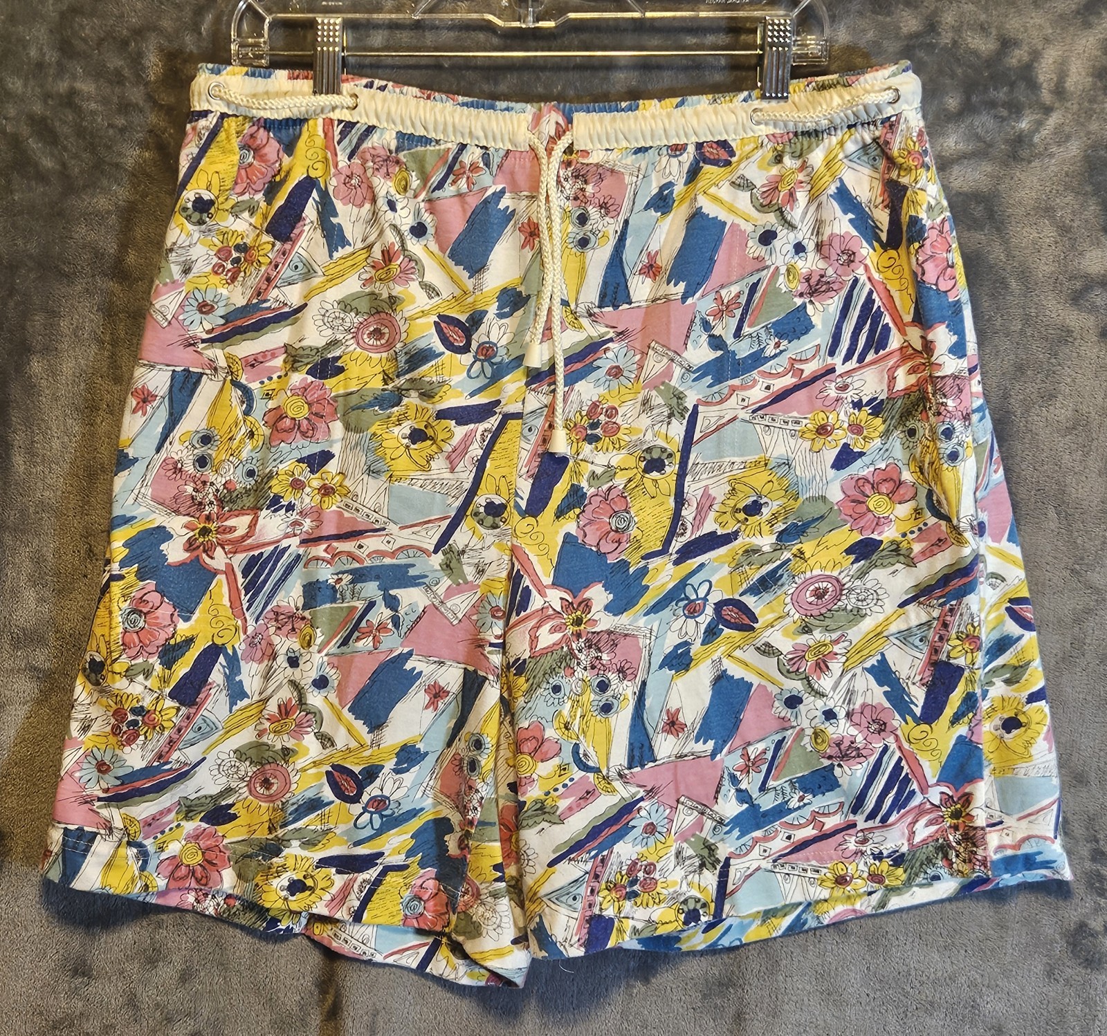 VINTAGE WHITE STAG Shorts SIZE L WOMENS STRETCHY VINTAGE