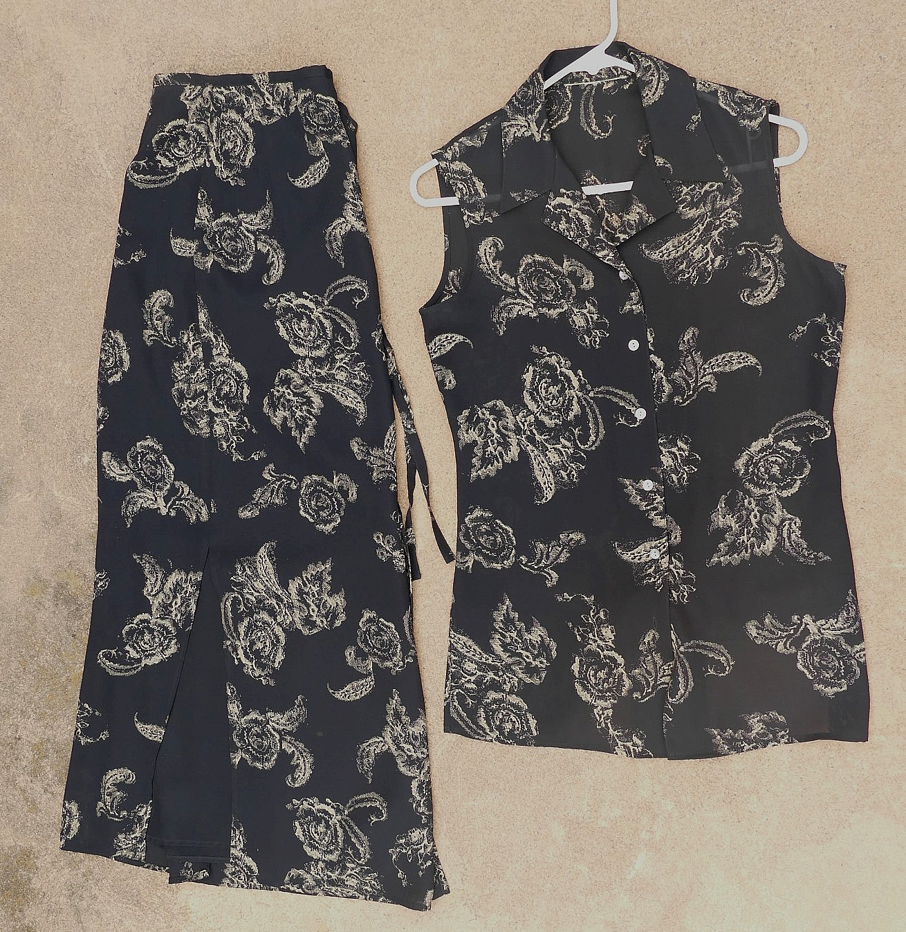 VNT Two Piece Set LONG WRAP SKIRT & SLEEVELESS BLOUSE SzS 70s 80s 90s Retro