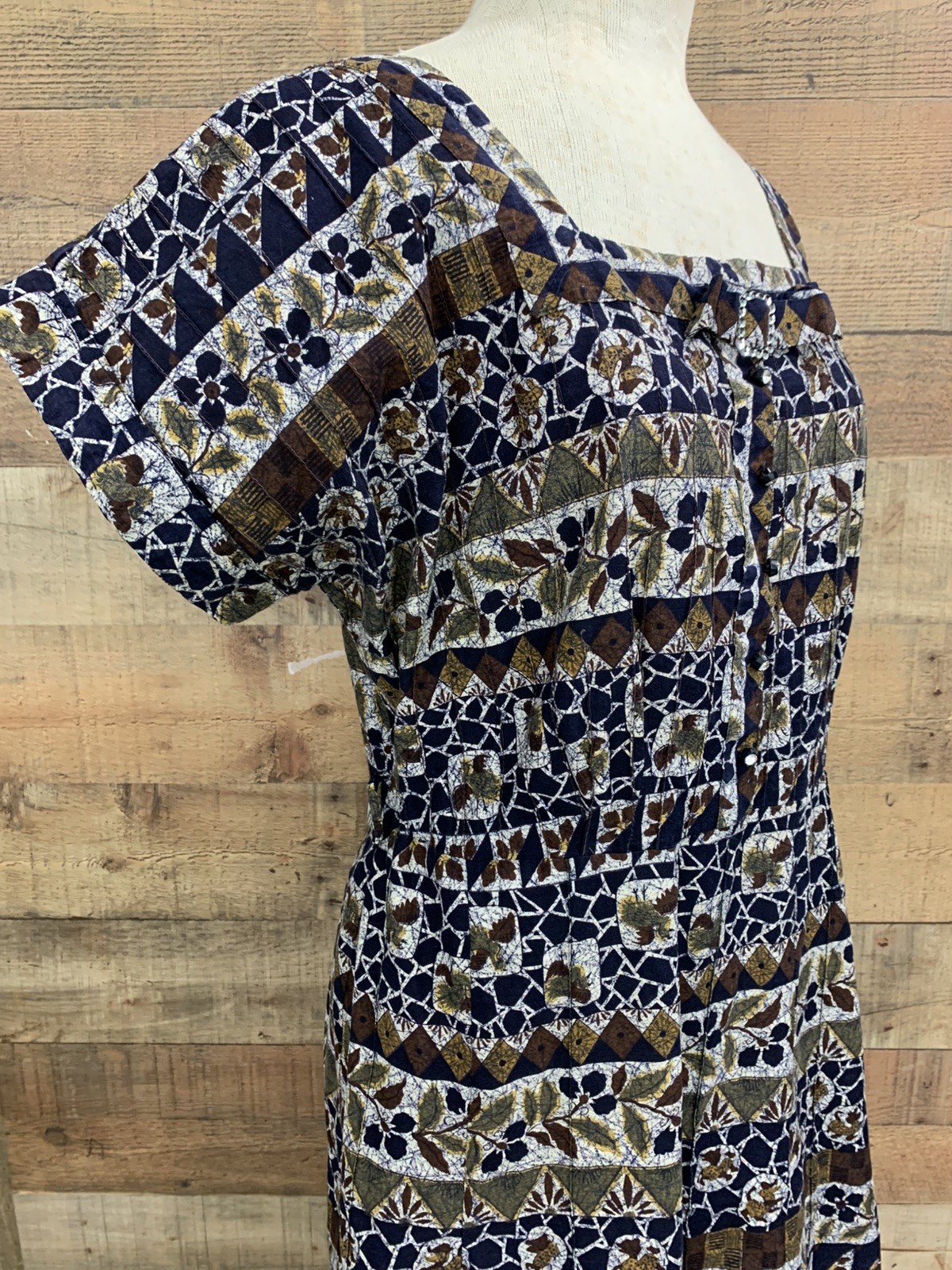 Vintage early 1950’s Batik Cotton Side Metal Zipper Belted Dress Bust 42”/35” W