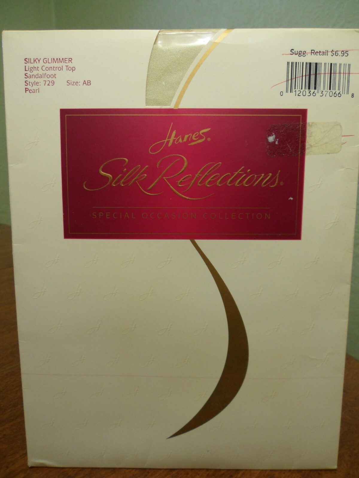 Hanes Silk Reflections Light Control Top Sandalfoot Pantyhose Pearl AB NOS