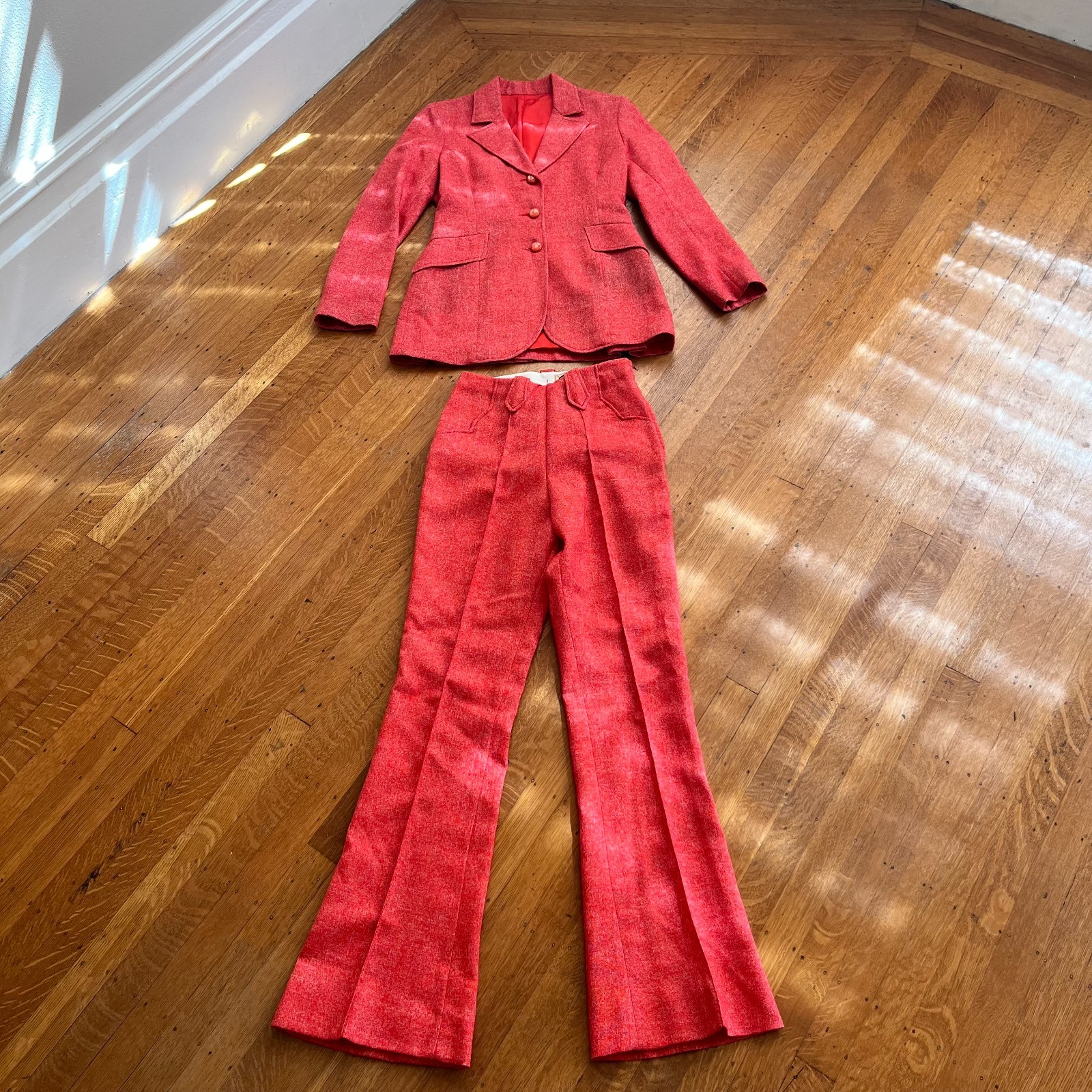Vintage Lasso Women’s 2 Piece Tailored Western Jacket and Pants