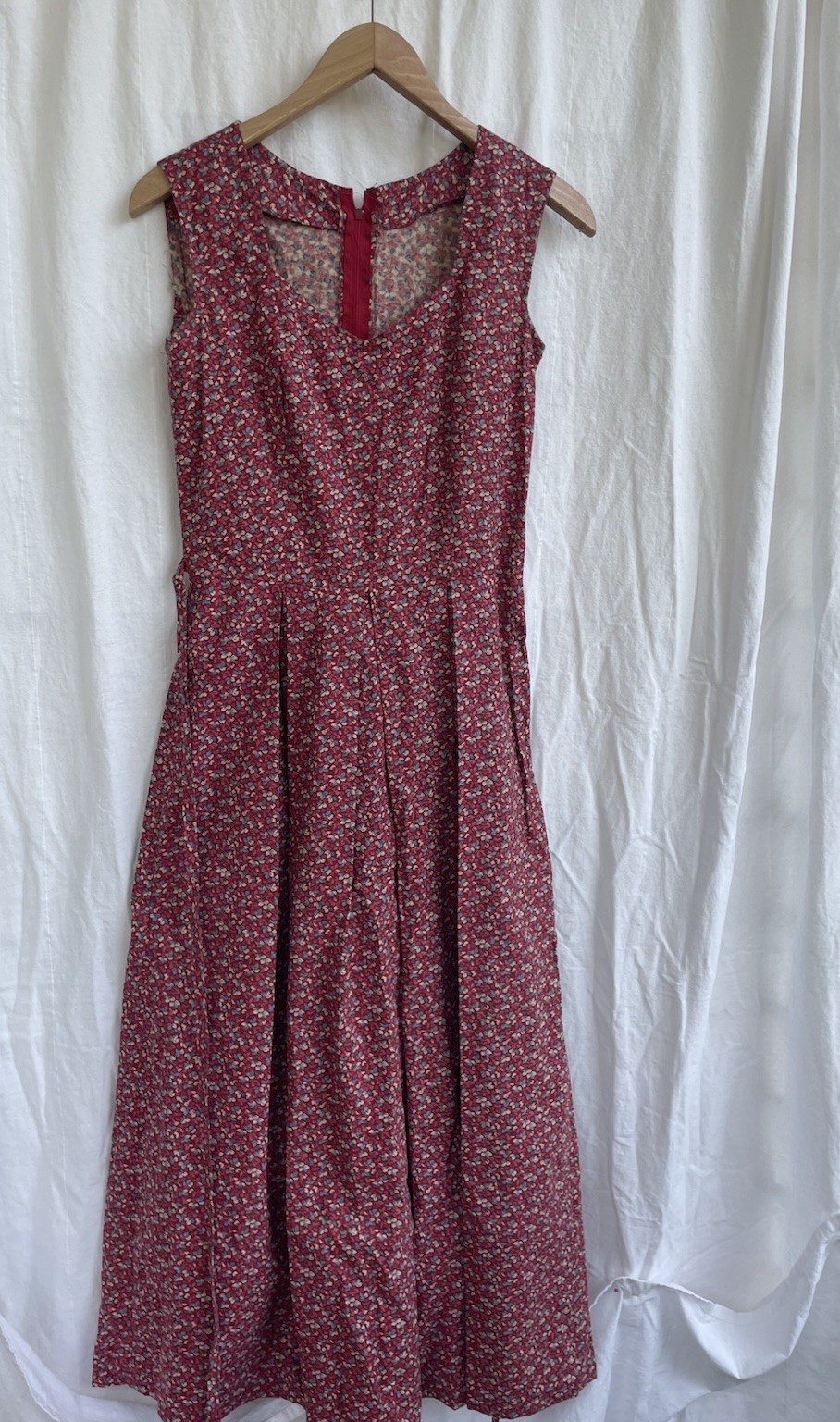 Handmade Vintage Red Floral Dress Cottage Prarie Country Trad Farm Wife S/M