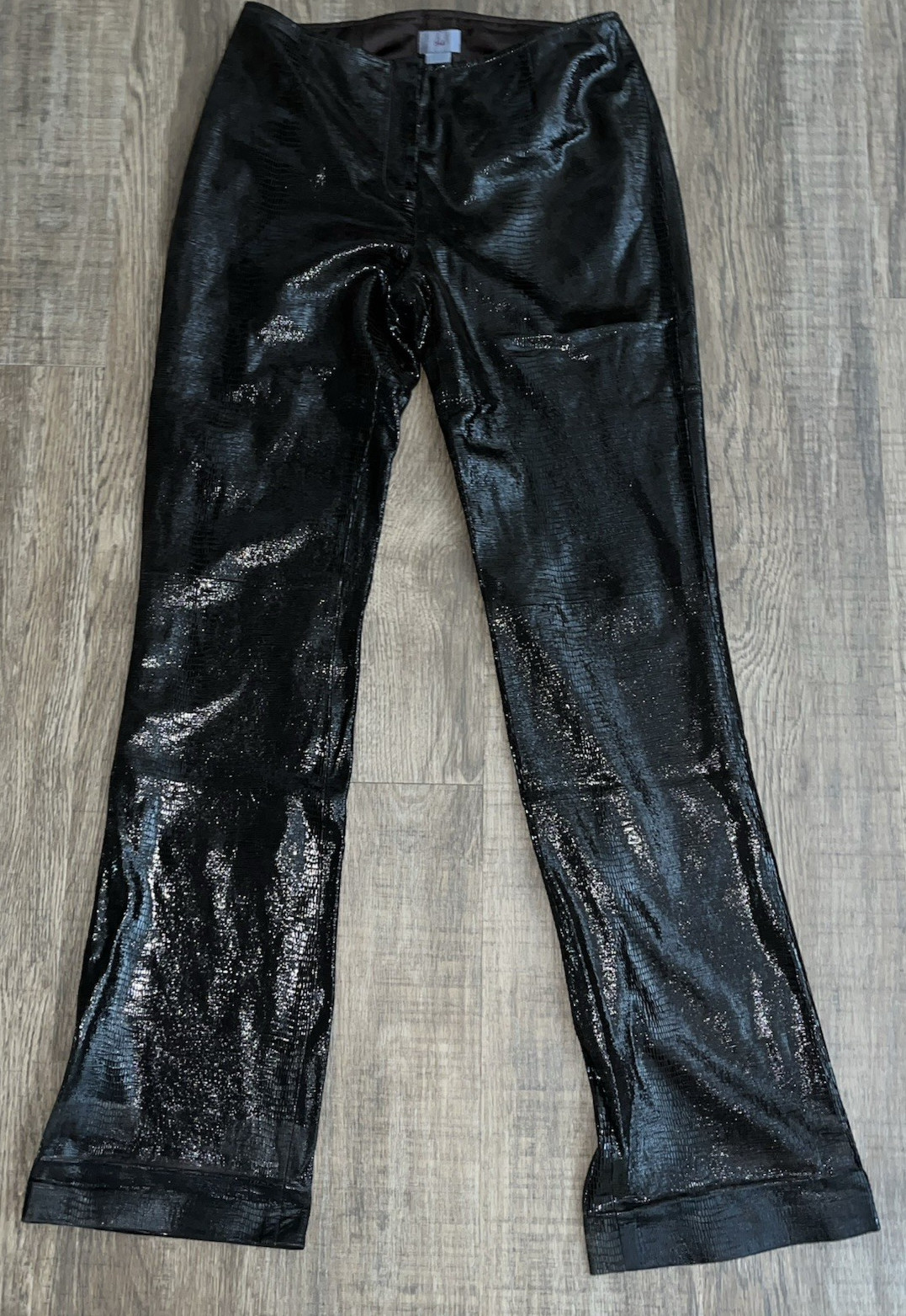 Shiny Black Genuine Leather Pants Womens Reptile Pattern Size 2 28″ Waist Sleek