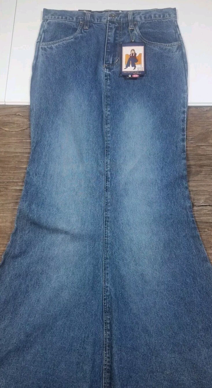 Vintage NWT 90’s Quizz New York Flare Jean Denim Skirt Size 3/4 Style B7-2165D