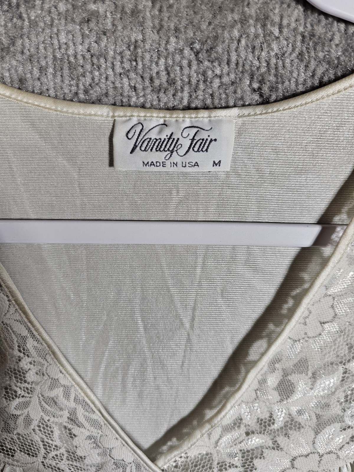 Vintage Vanity Fair Nightgown Slip Dress Womens Size M White Floral Lace Nylon