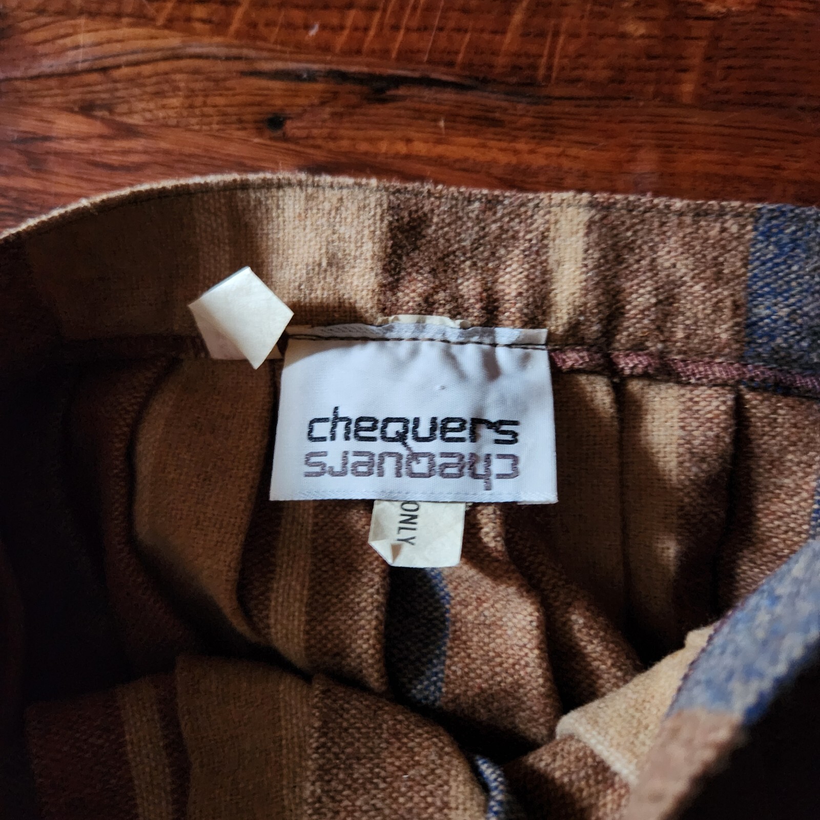 Vintage Chequers Pleated Wool Skirt Size 9/10 Button Down Preppy Union Label USA