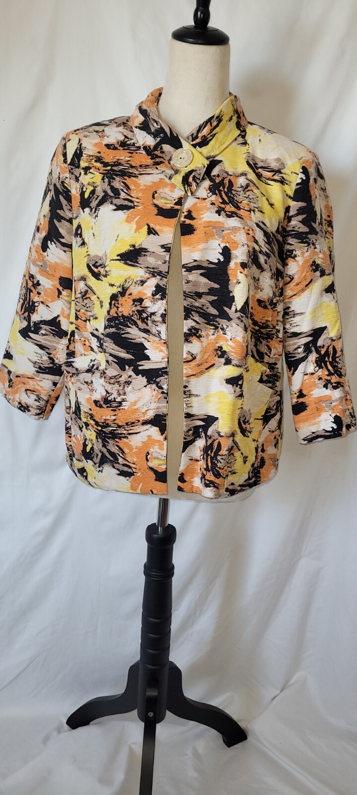 Vintage David Brooks Womens Blazer Jacket. Size Lg. Shell 95 % Silk.