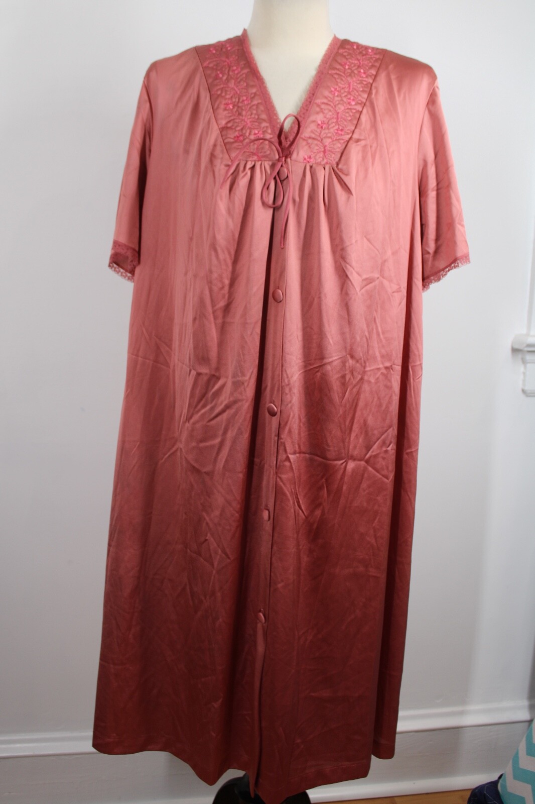 Vtg Vanity Fair L Dark Pink Nylon Antron Peignoir Robe Night Gown Set