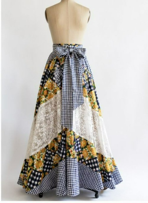 Vintage Chessa Davis Skirt w matching sash belt, Gingham, Floral, Prairie, Lined