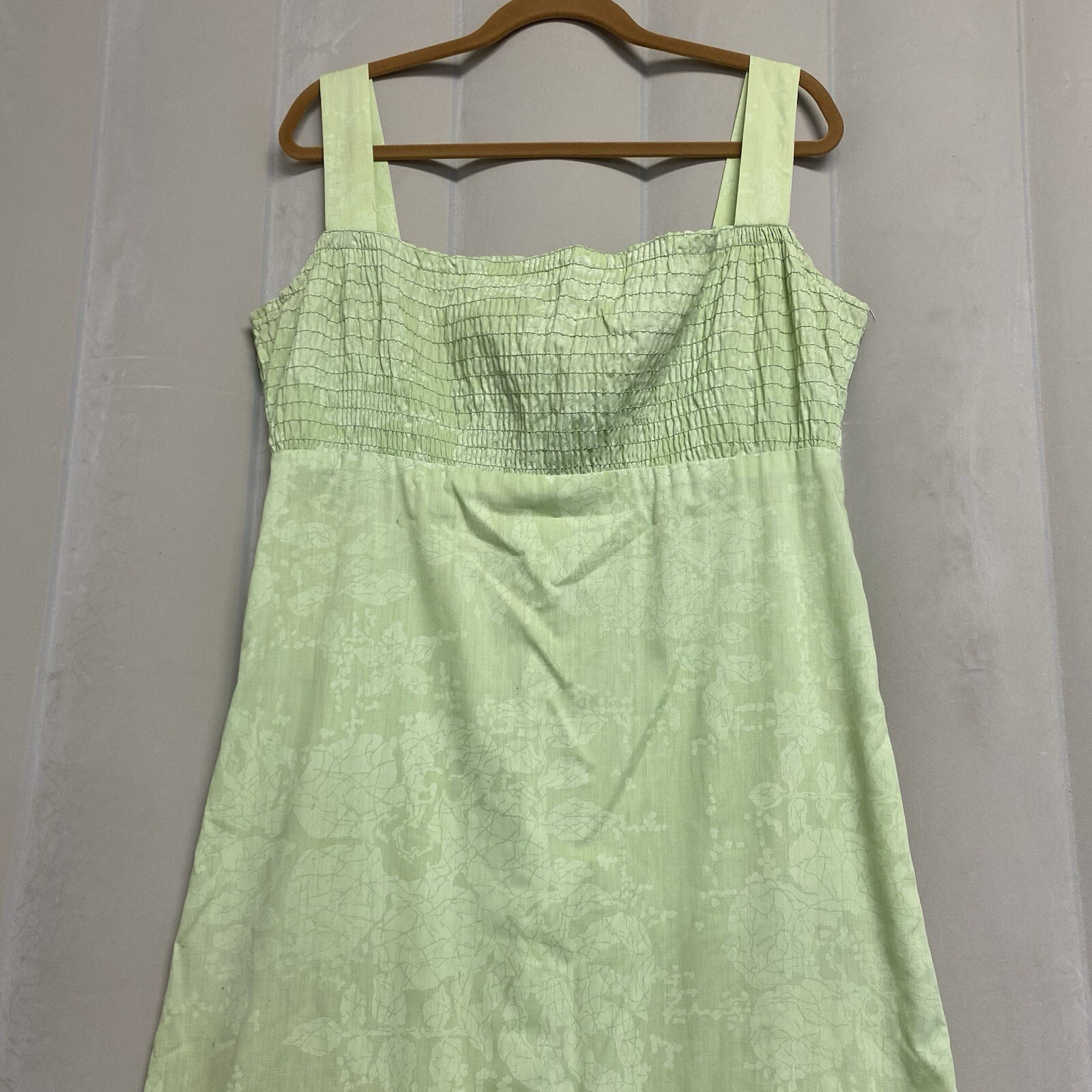 Vintage Penneys Hawaii Women’s Dress Medium Hawaiian Sundress Maxi Smocked Lime