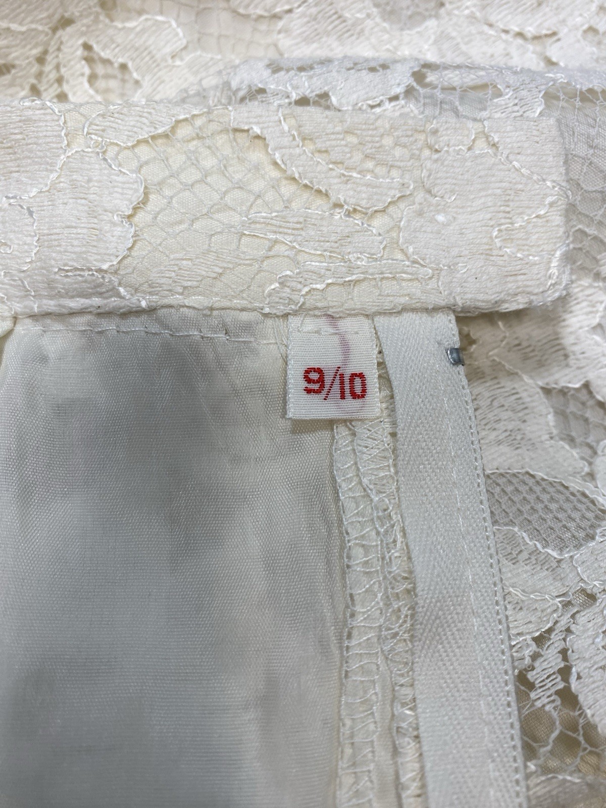 Vintage Skirt & top set SIZE SMALL 9/10 Ivory white lace wedding CACHET 80s 90s