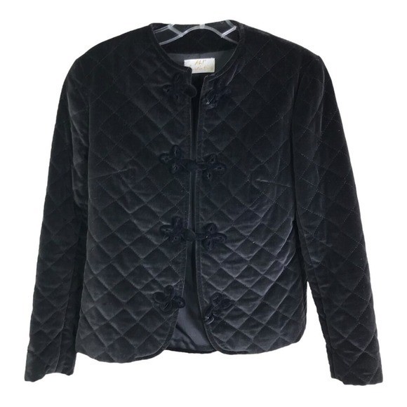 Austin Hill Vintage 2 Dark Academia Quilted Velvet Mandarin Frog Closure Jacket