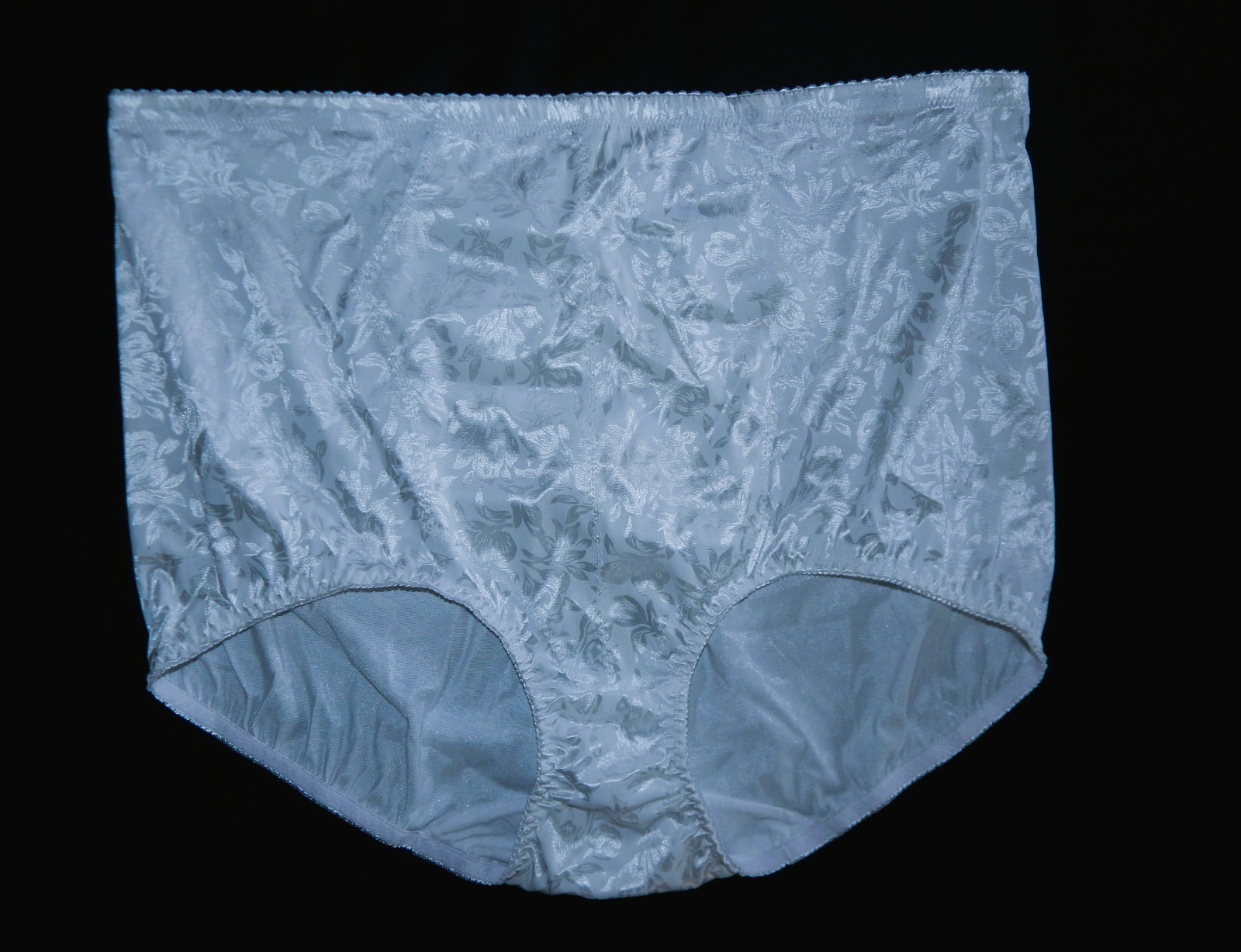 Crown Foundation White Floral Satin Mild Control Shaper Girdle Plus Size 52