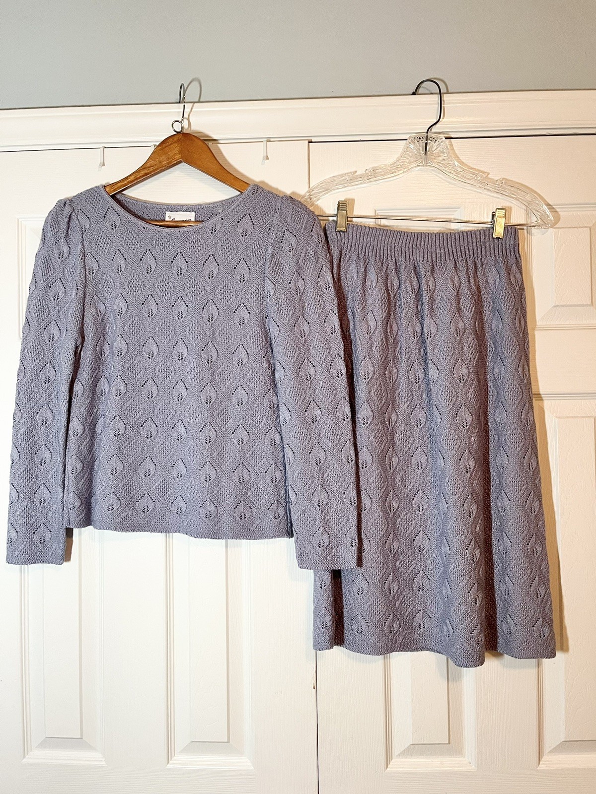 Vintage Evanna New York Knit Suit sweater skirt set Purple Small 6 Dainty Old $