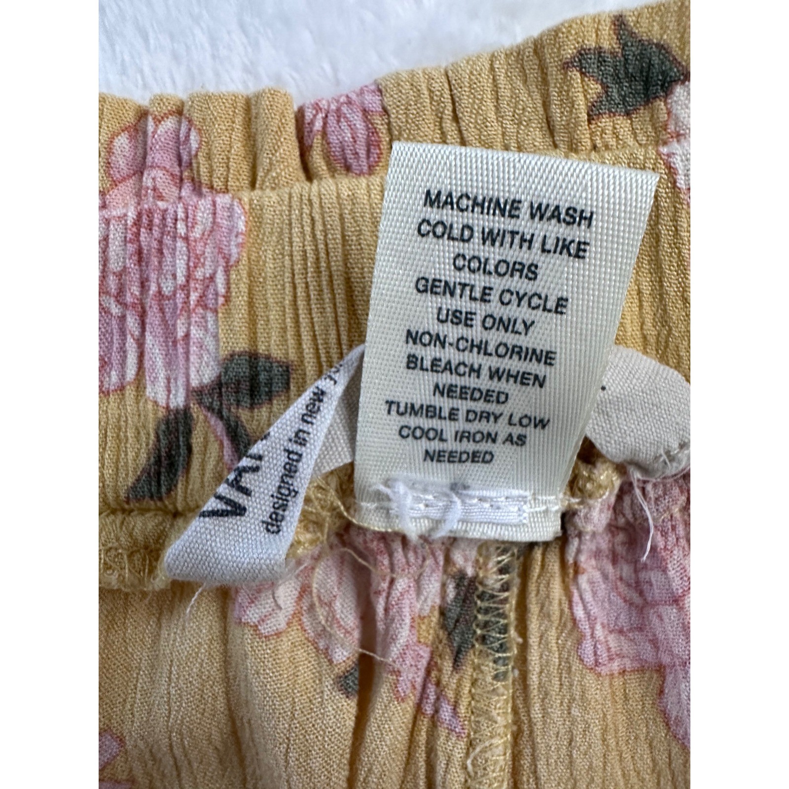 Vanilla Star Yellow Floral Ruffle Shorts XL Pink Roses Elastic Waist Rayon Crepe