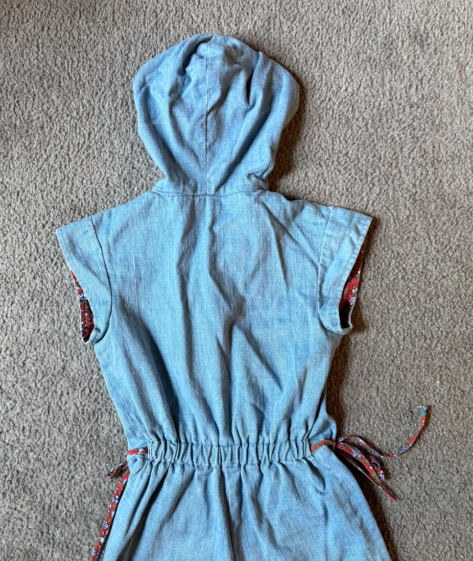 VTG 70s Women’s Denim Hooded Disco Boho Jumpsuit Romper – Size Small Tall