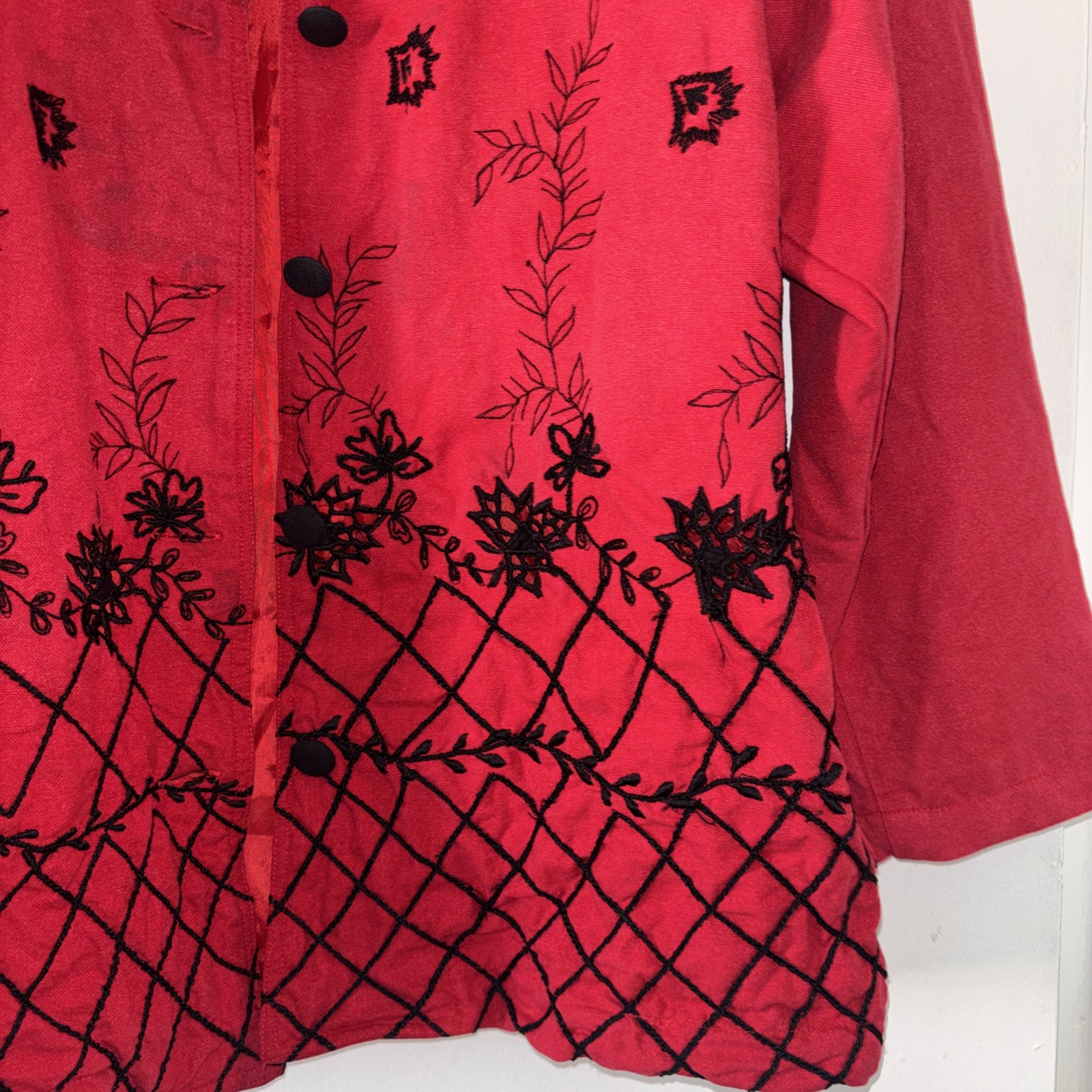Jacket 100% Silk VTG Great Cavalier Embroidered Red Sz M Women’s Button Up