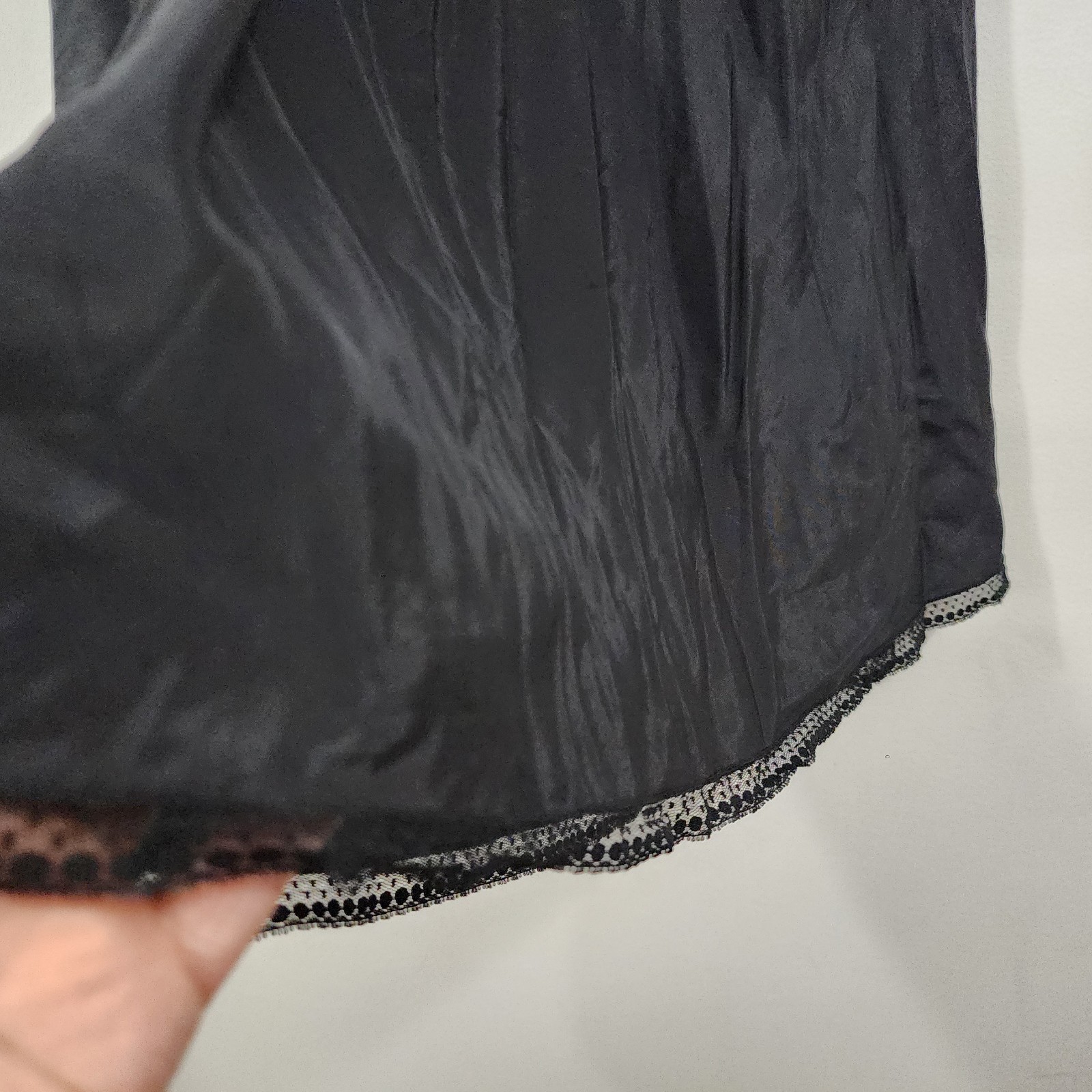 Vintage Barbizon Half Slip Nylon Lace Trim Skirt Black Crepe Remarque Size XL