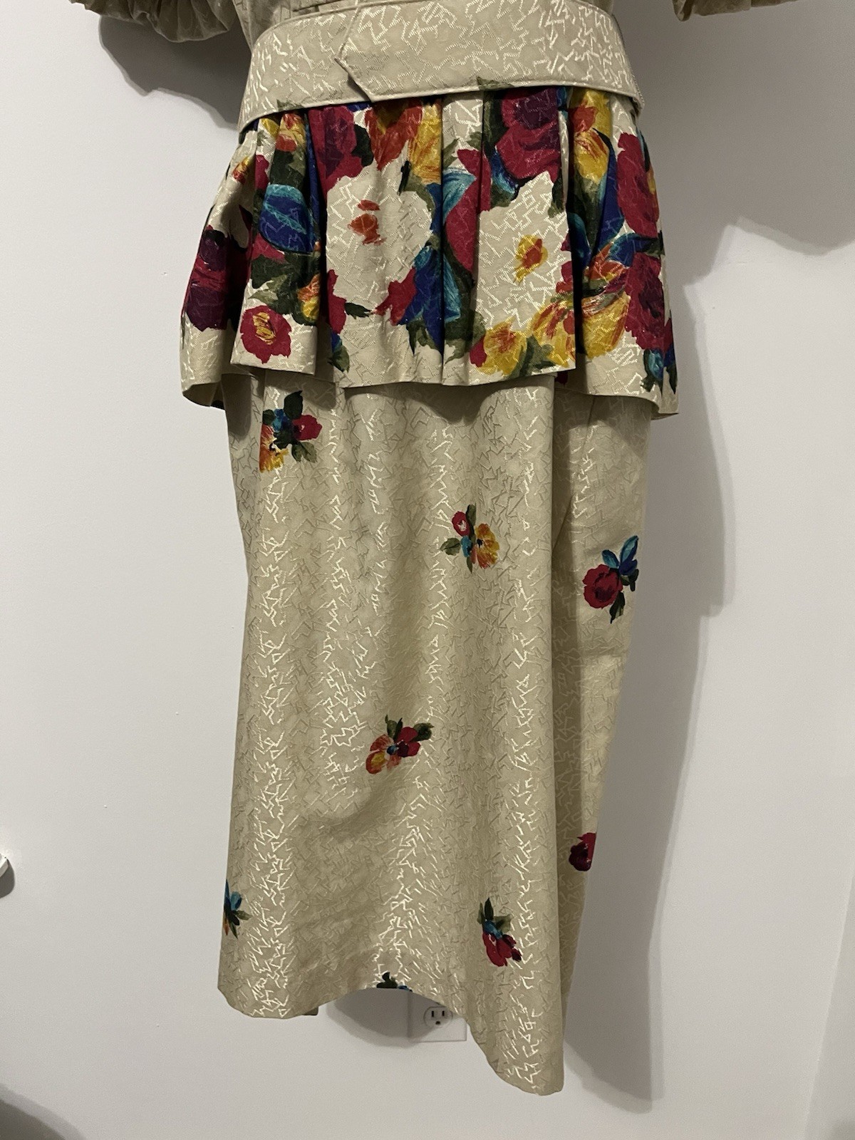 Antara Vintage Made in USA 80s Floral Peplum Dress Beige Multi-Color 9/10