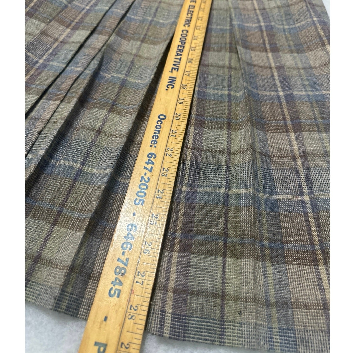 Vintage Summit Sportswear Front pleated plaid skirt 1970’s Union Made size 14
