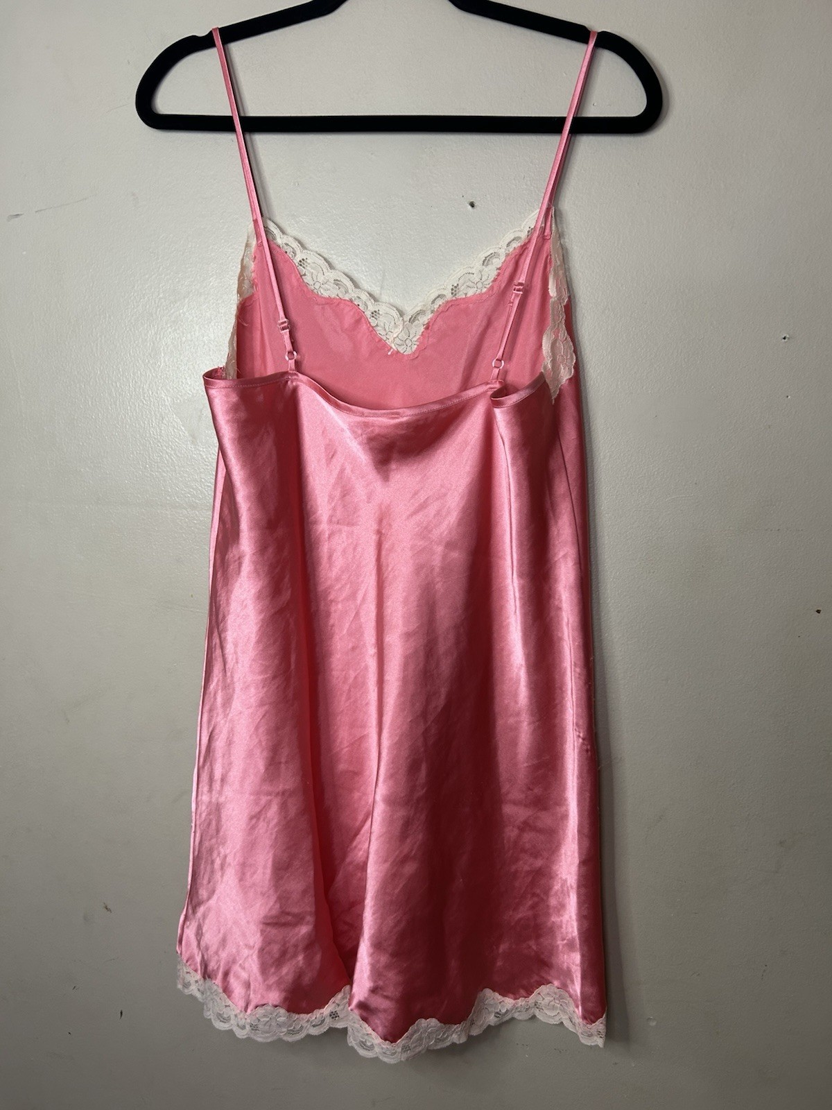 Vntge Peach pink Satin Lace Chemise Slip Nightgown Y2K Lingerie Women’s M/L Cruz