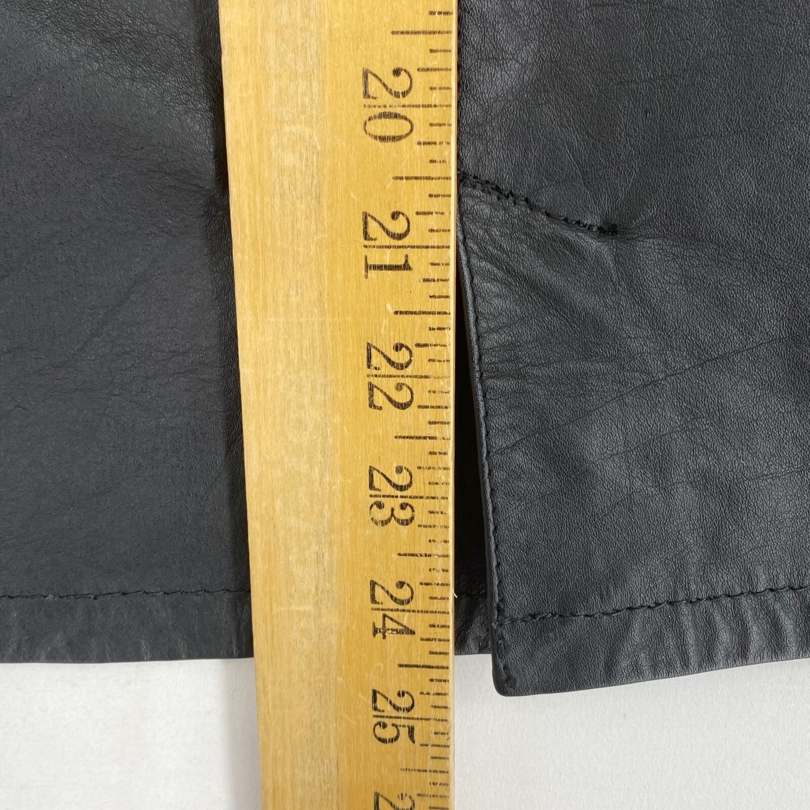 Pelle Vintage Size 13 14 Fits Like 6 Black Leather Skirt Below Knee Back Zipper