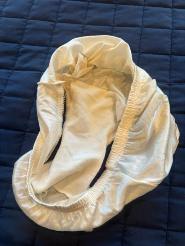 Vintage Vanity Fair Antron III Panty Cream Color